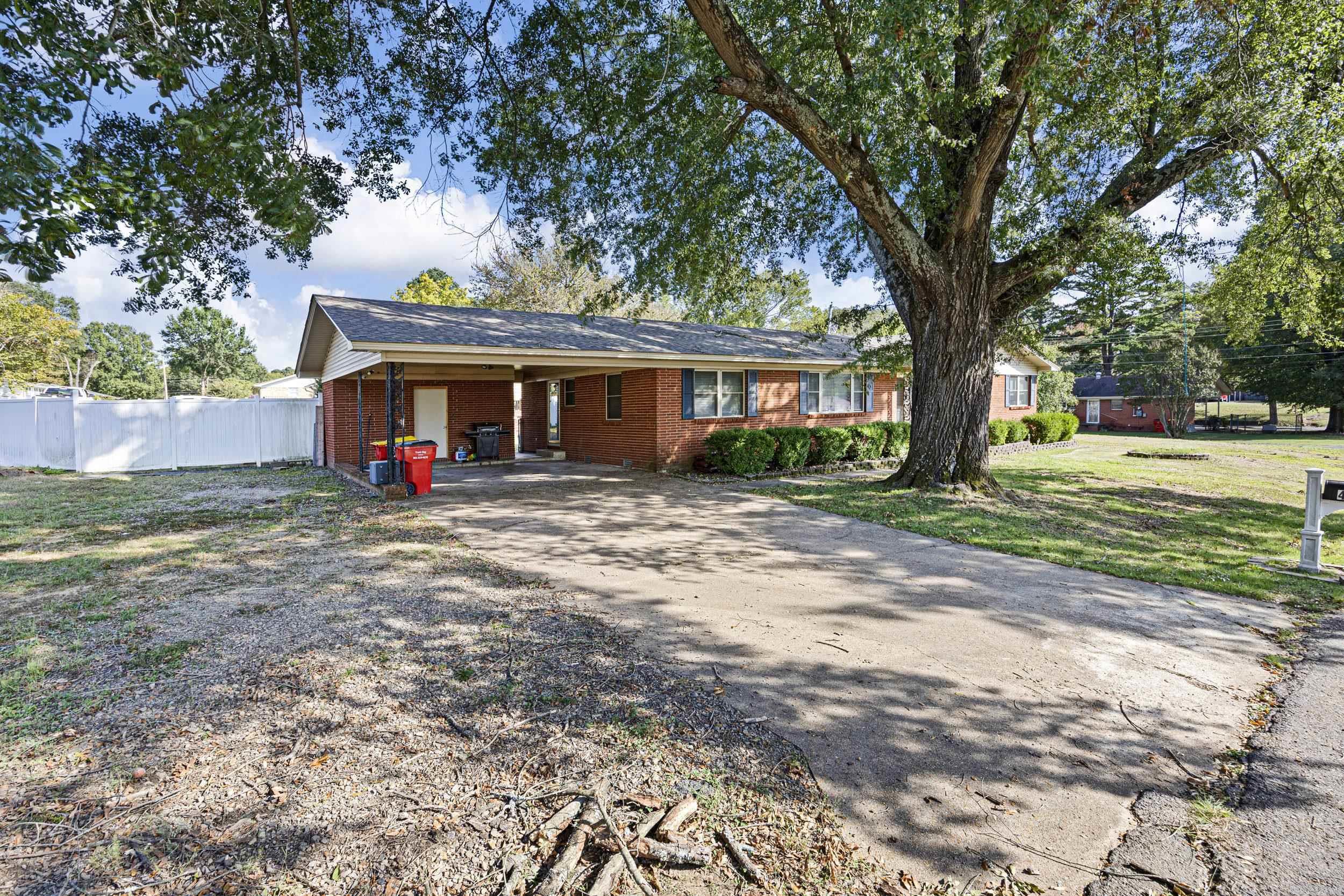 Holloway Replat South Hwy - Residential