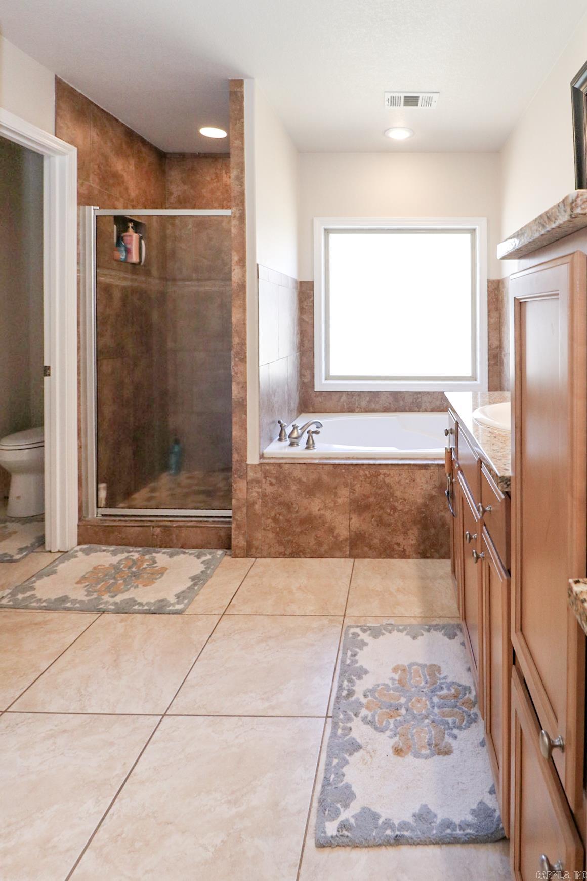 PRAIRIE MEADOWS - Residential