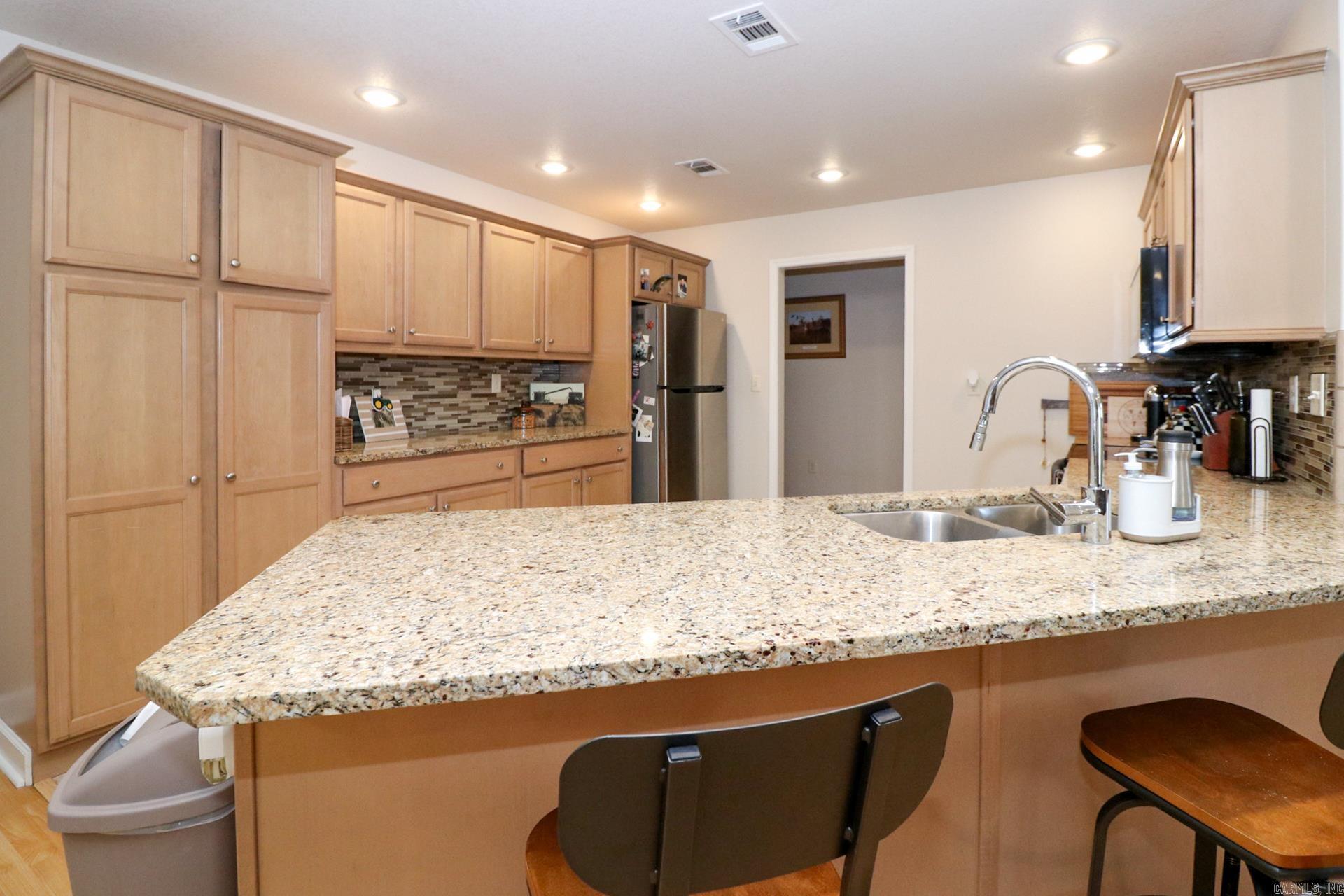 PRAIRIE MEADOWS - Residential