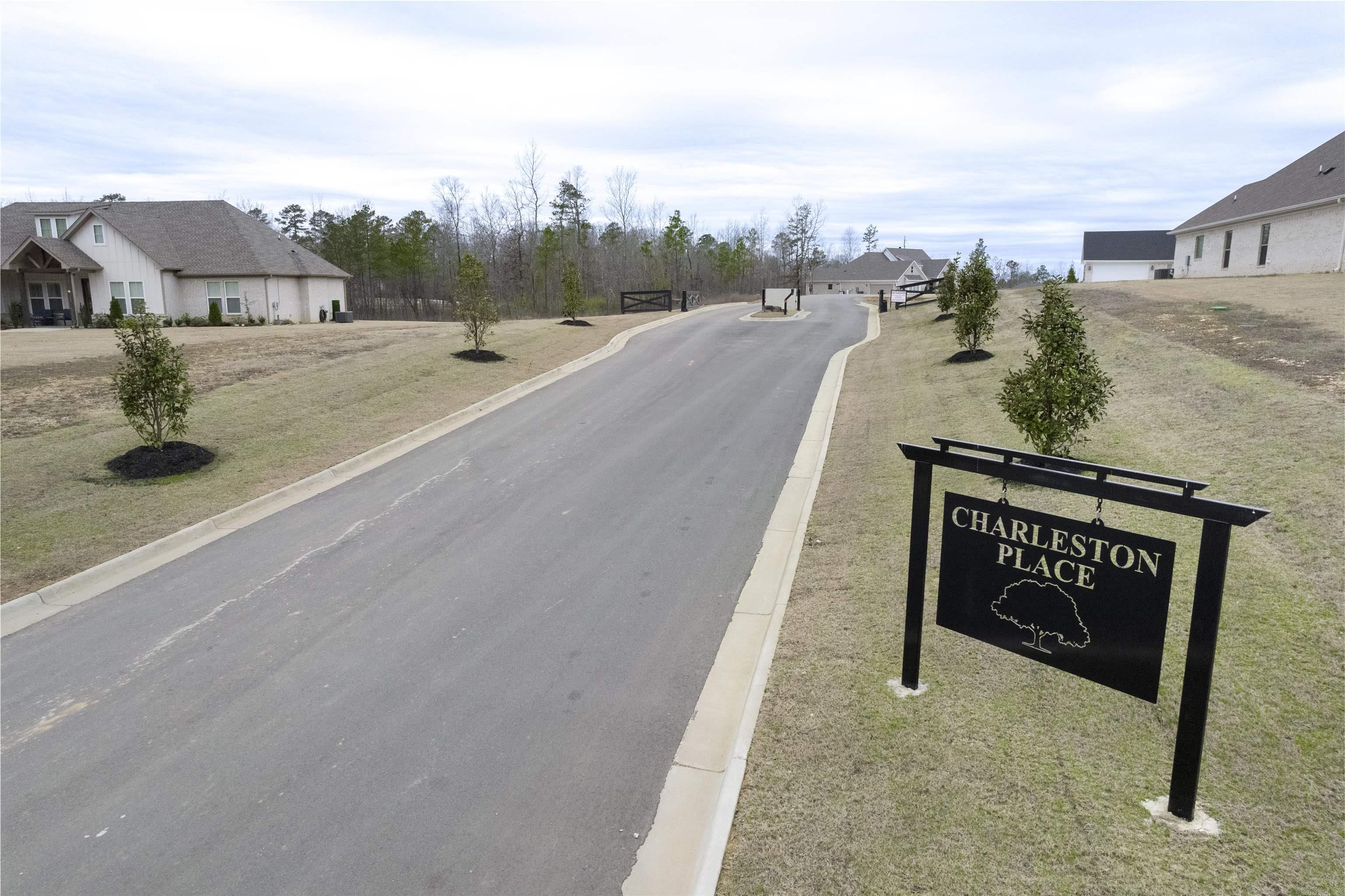 CHARLESTON PLACE SUBDIVISION - Residential