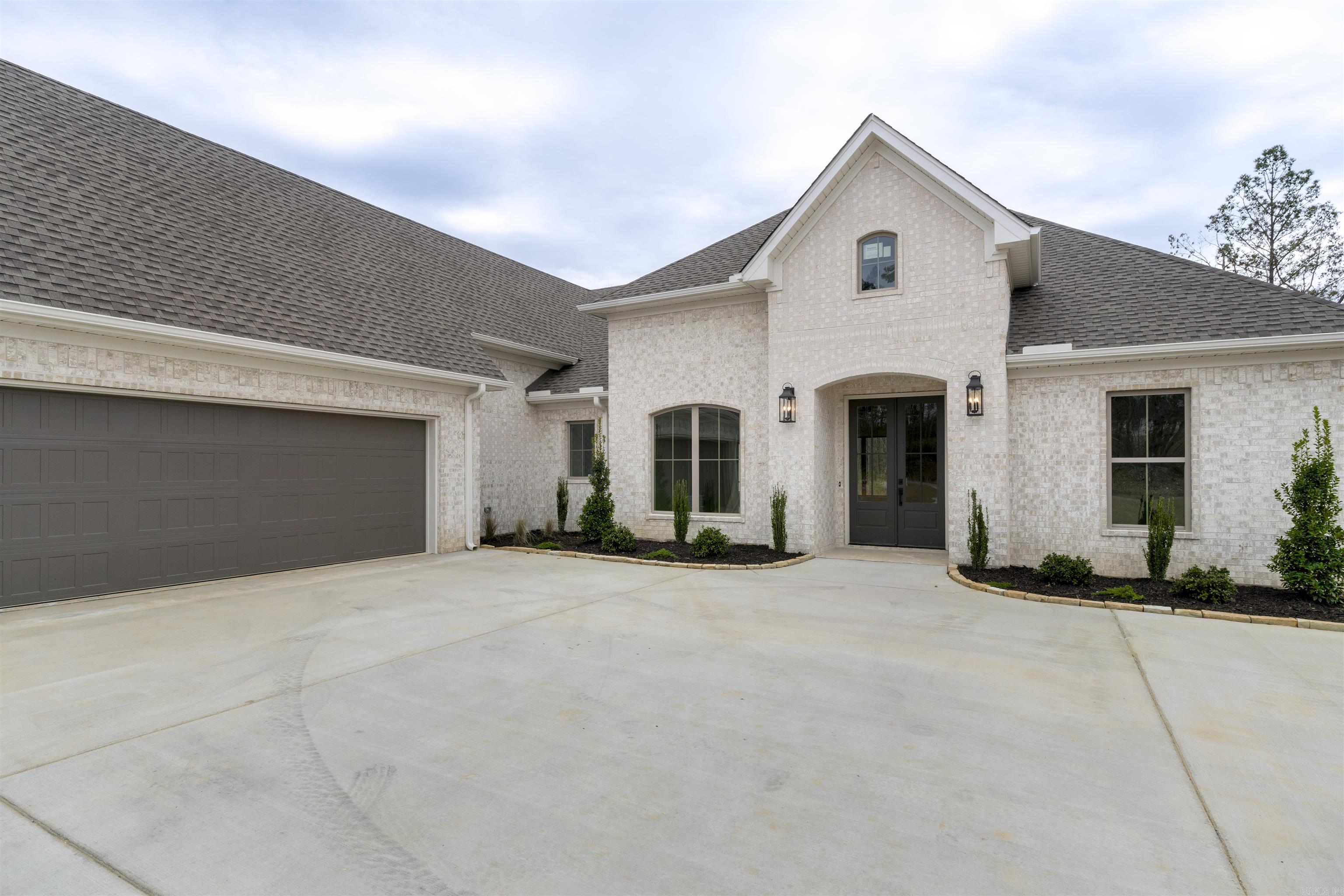 CHARLESTON PLACE SUBDIVISION - Residential