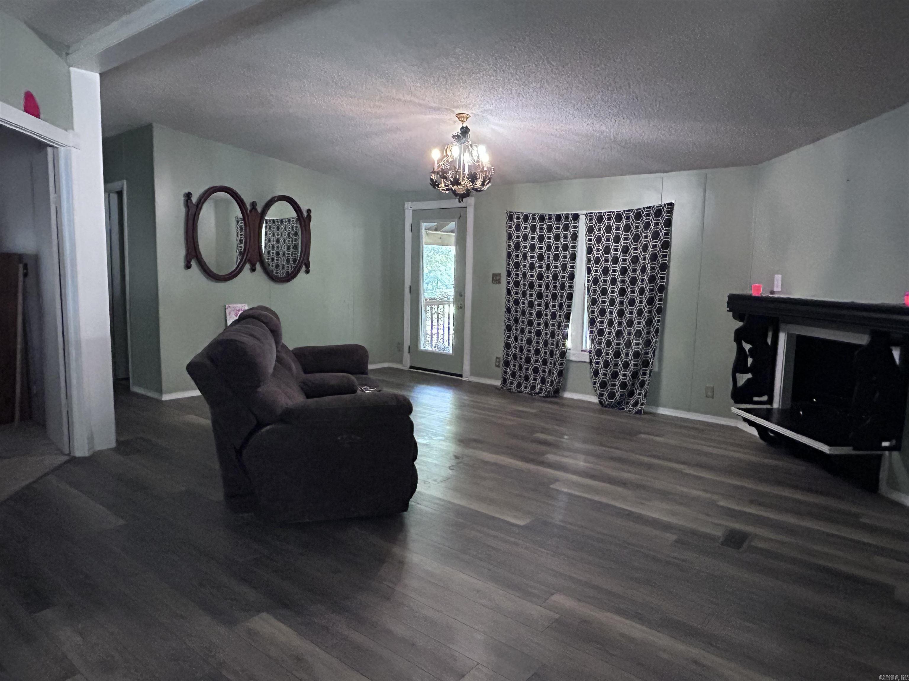 EZELLS - Residential