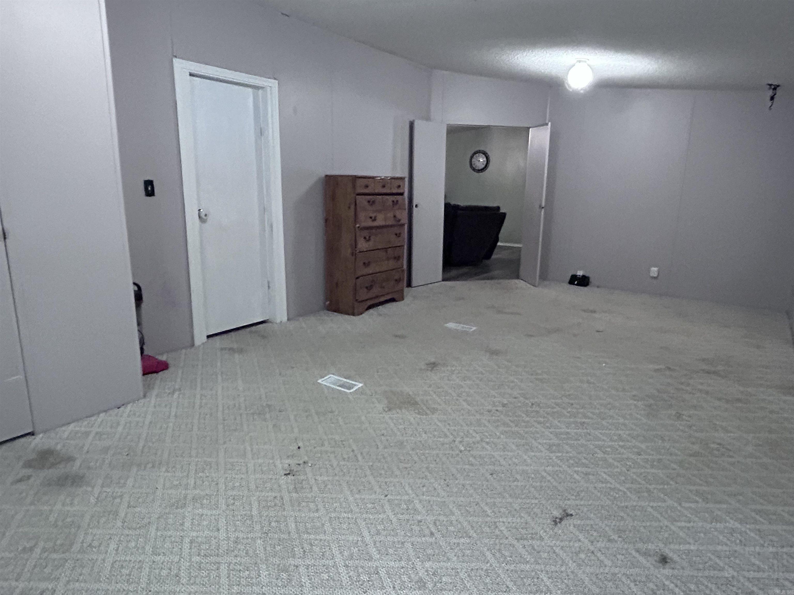 EZELLS - Residential