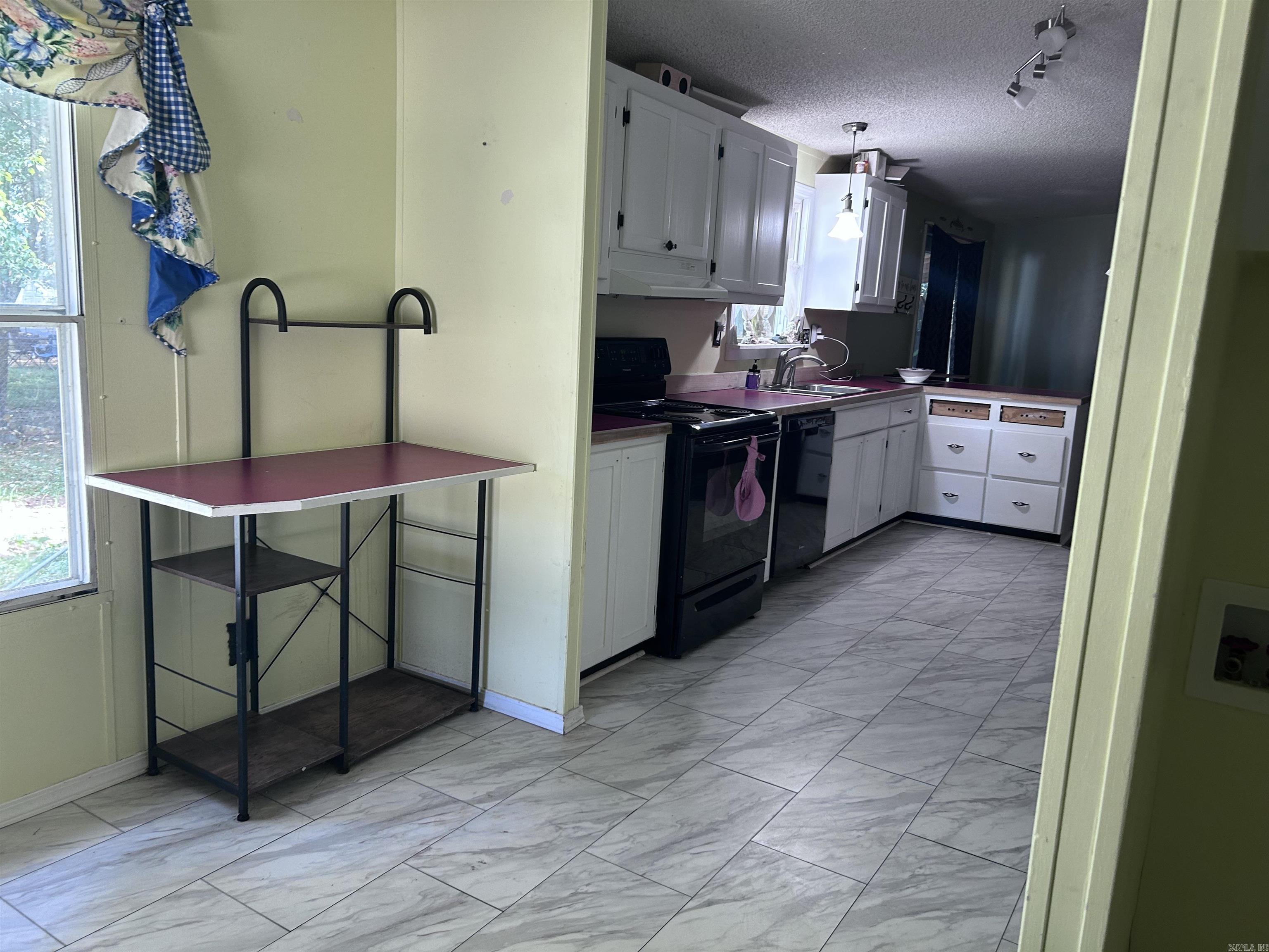 EZELLS - Residential