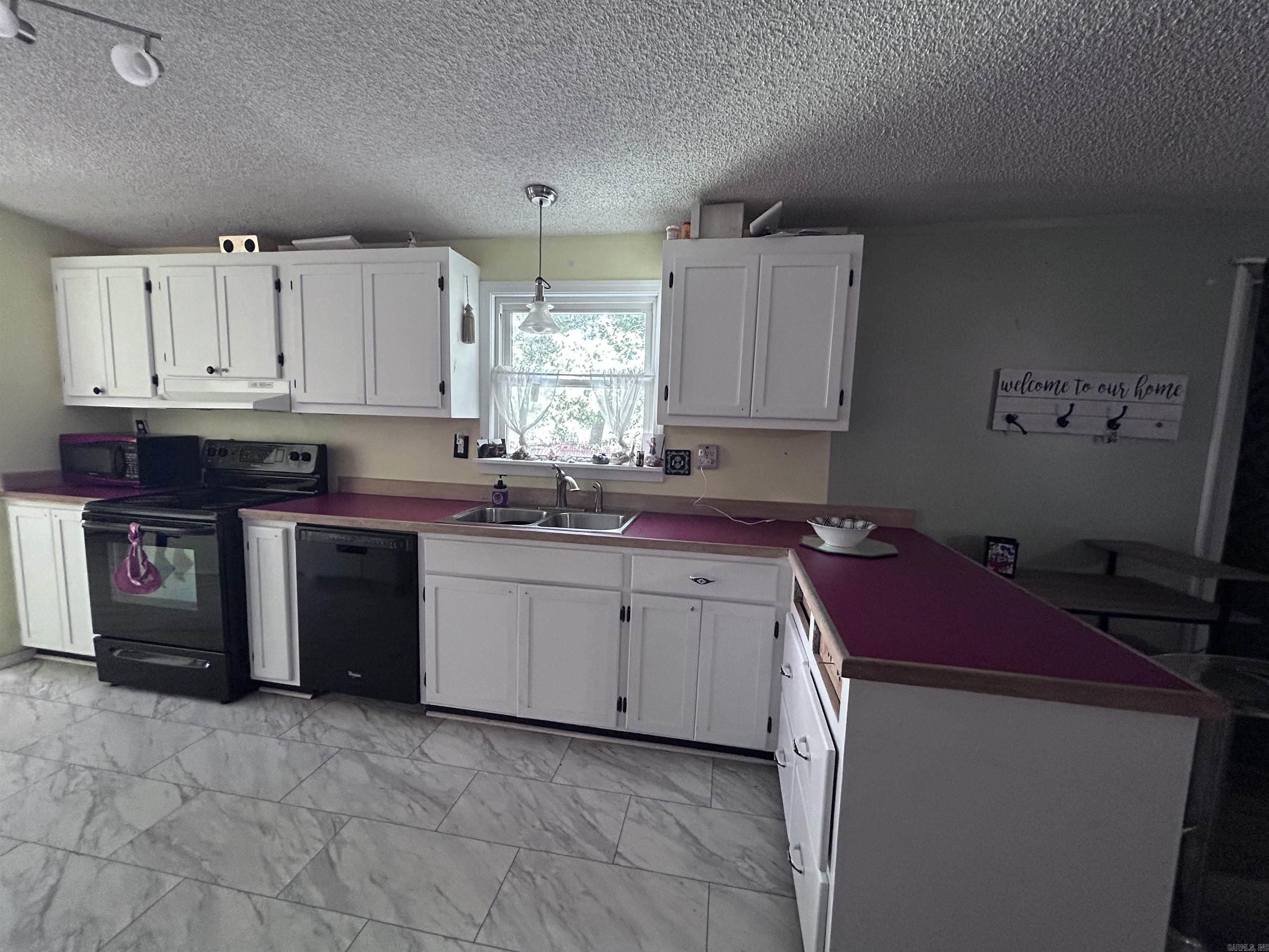 EZELLS - Residential