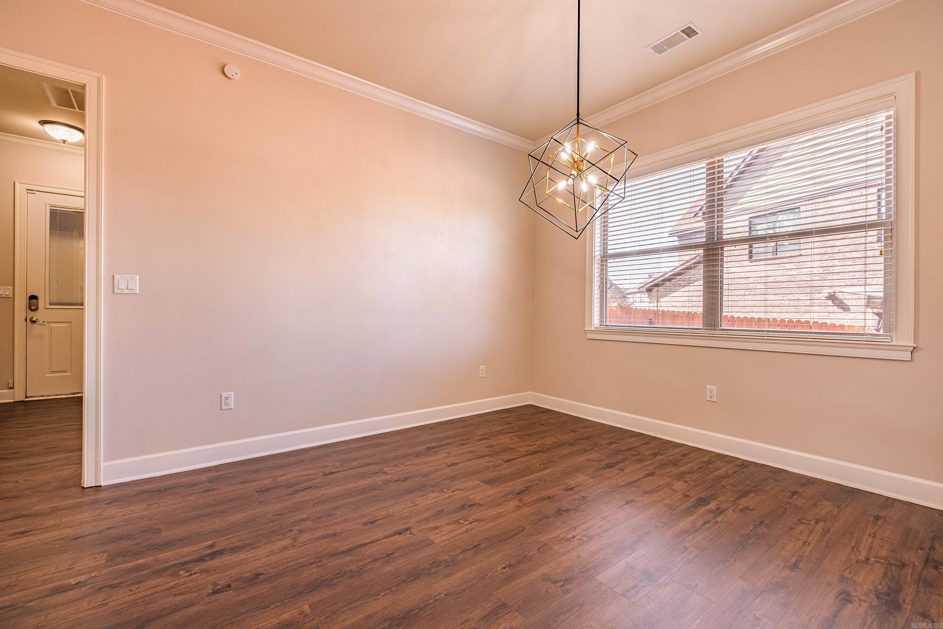 CHENAL VALLEY EPERNAY PLACE - Residential