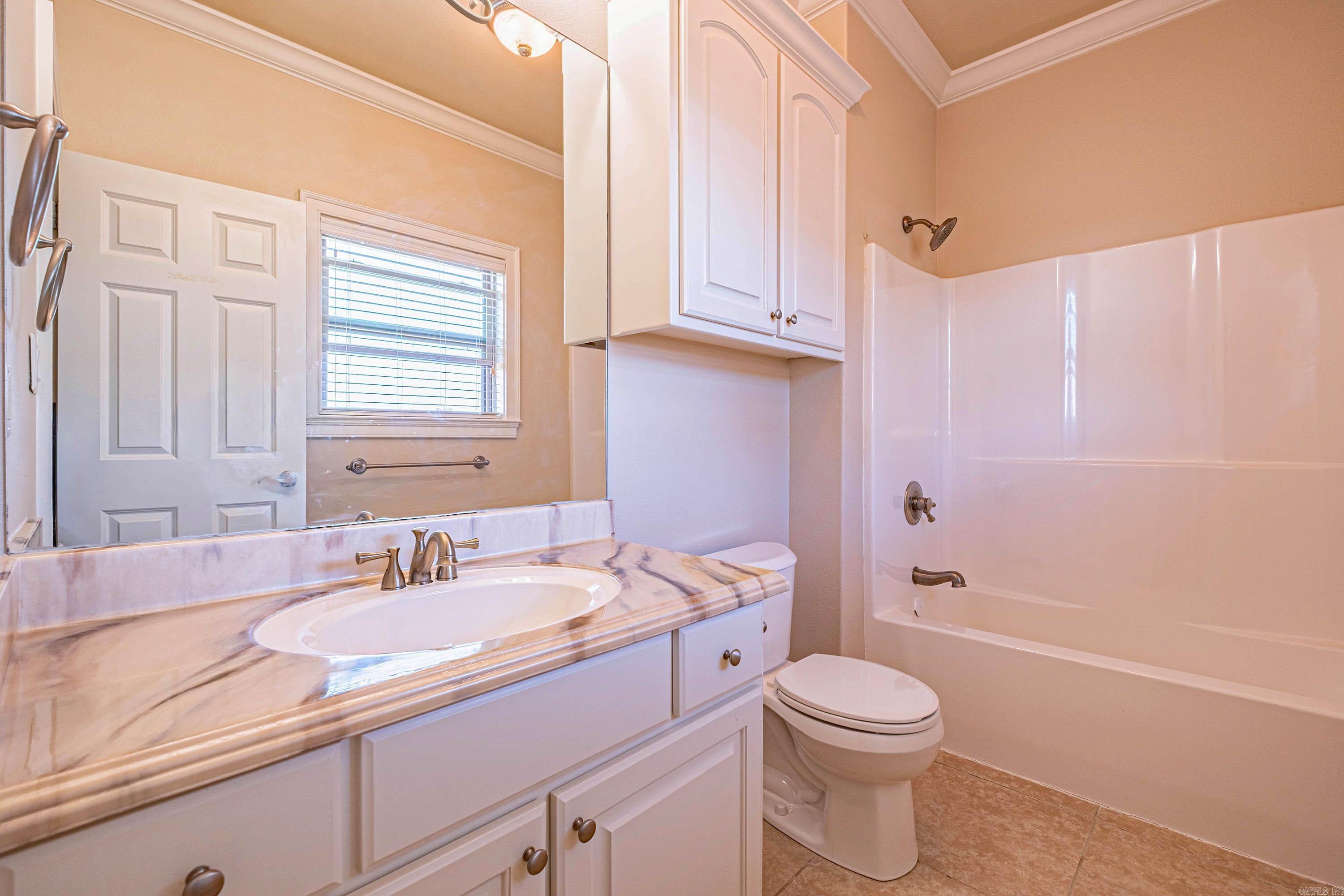 CHENAL VALLEY EPERNAY PLACE - Residential