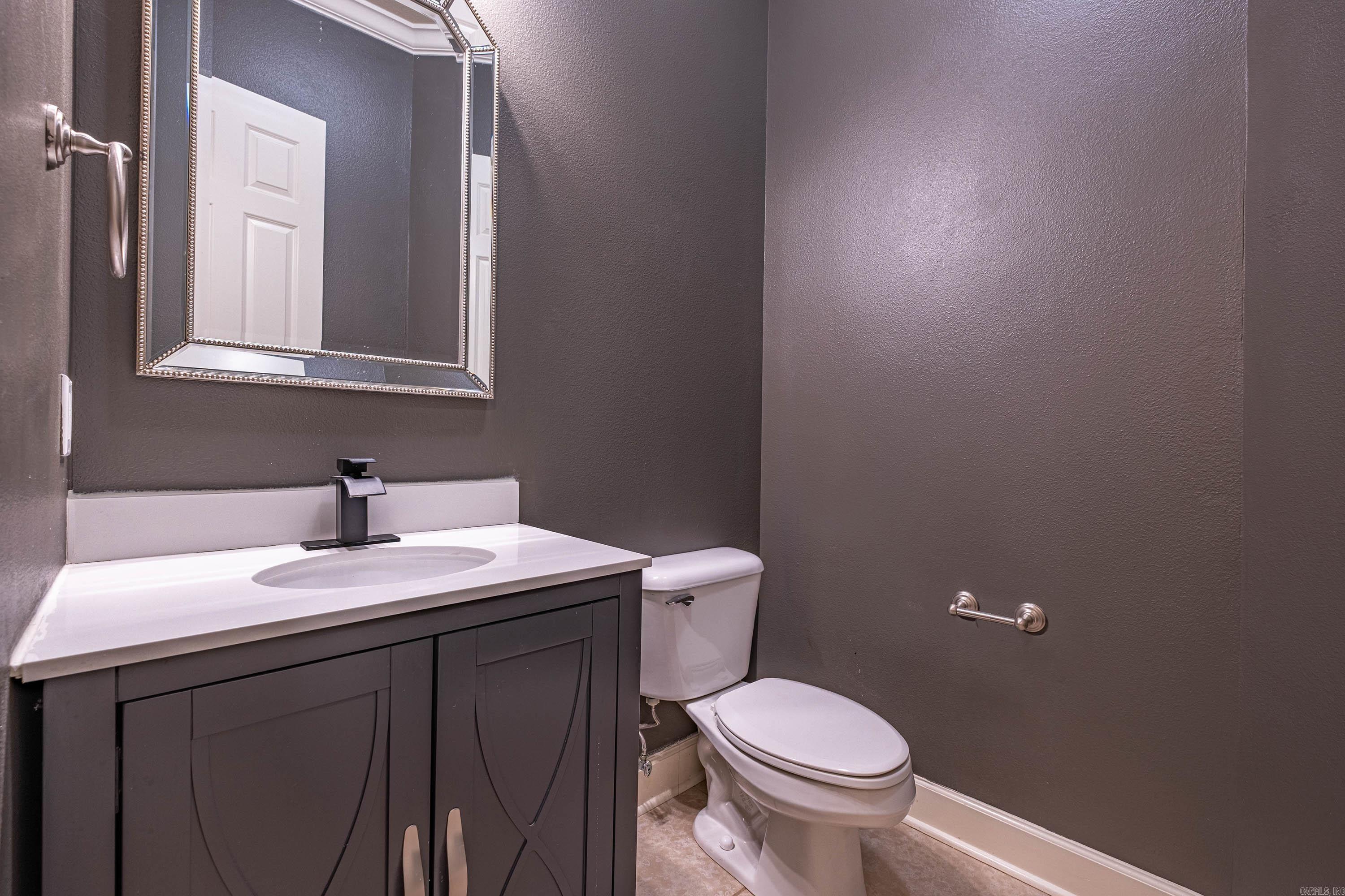 CHENAL VALLEY EPERNAY PLACE - Residential