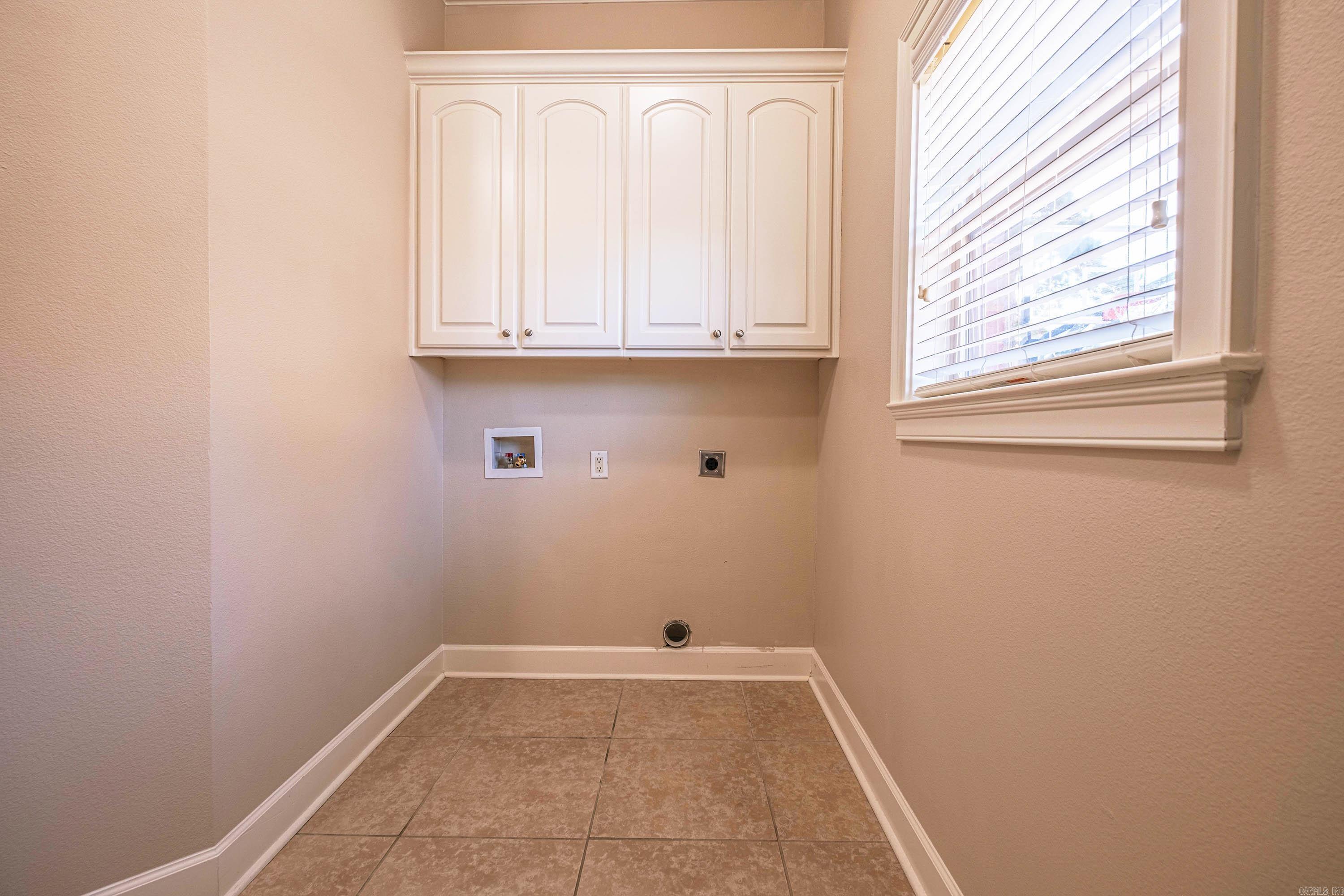 CHENAL VALLEY EPERNAY PLACE - Residential