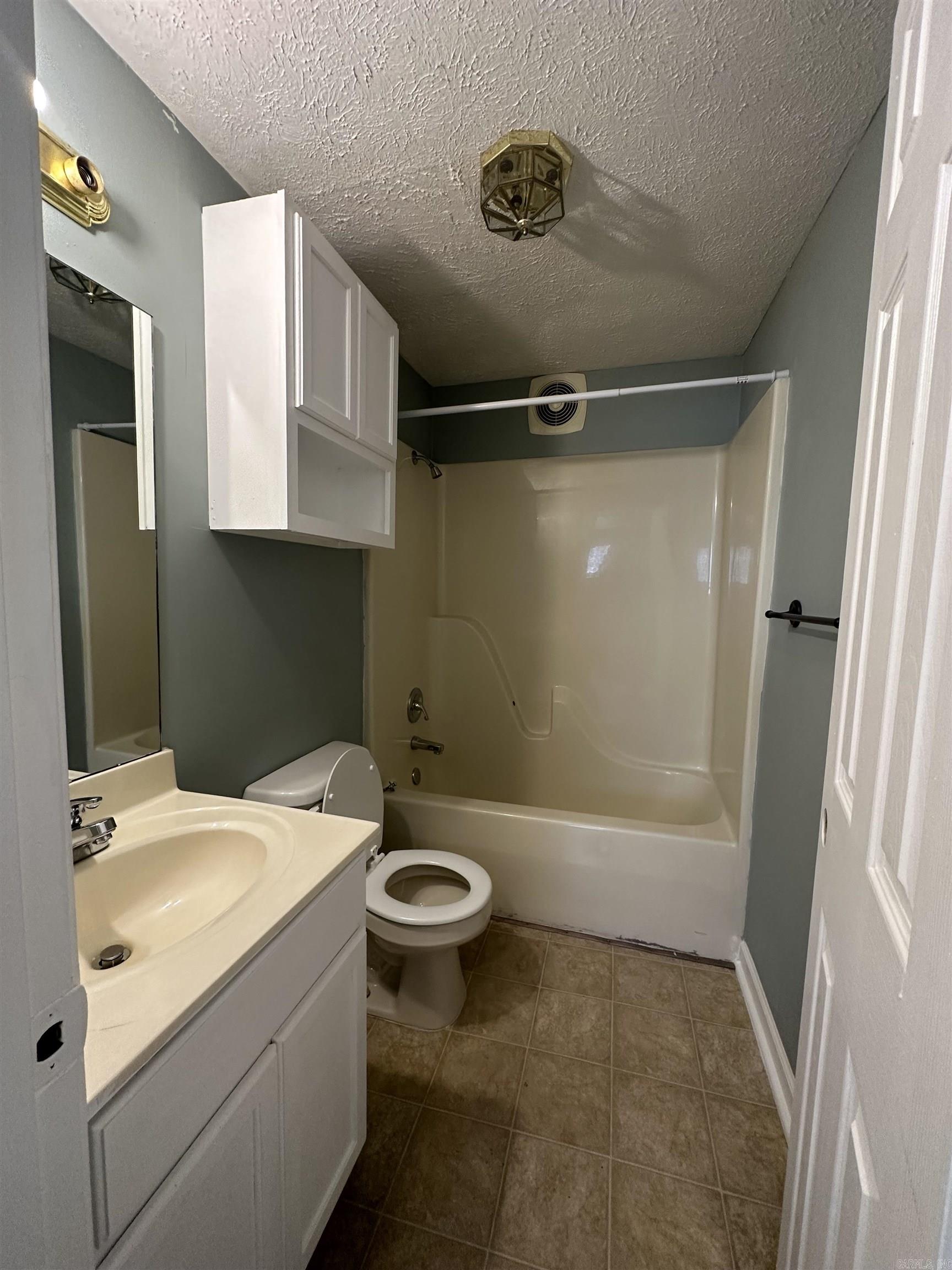 Boulevard - Residential Income