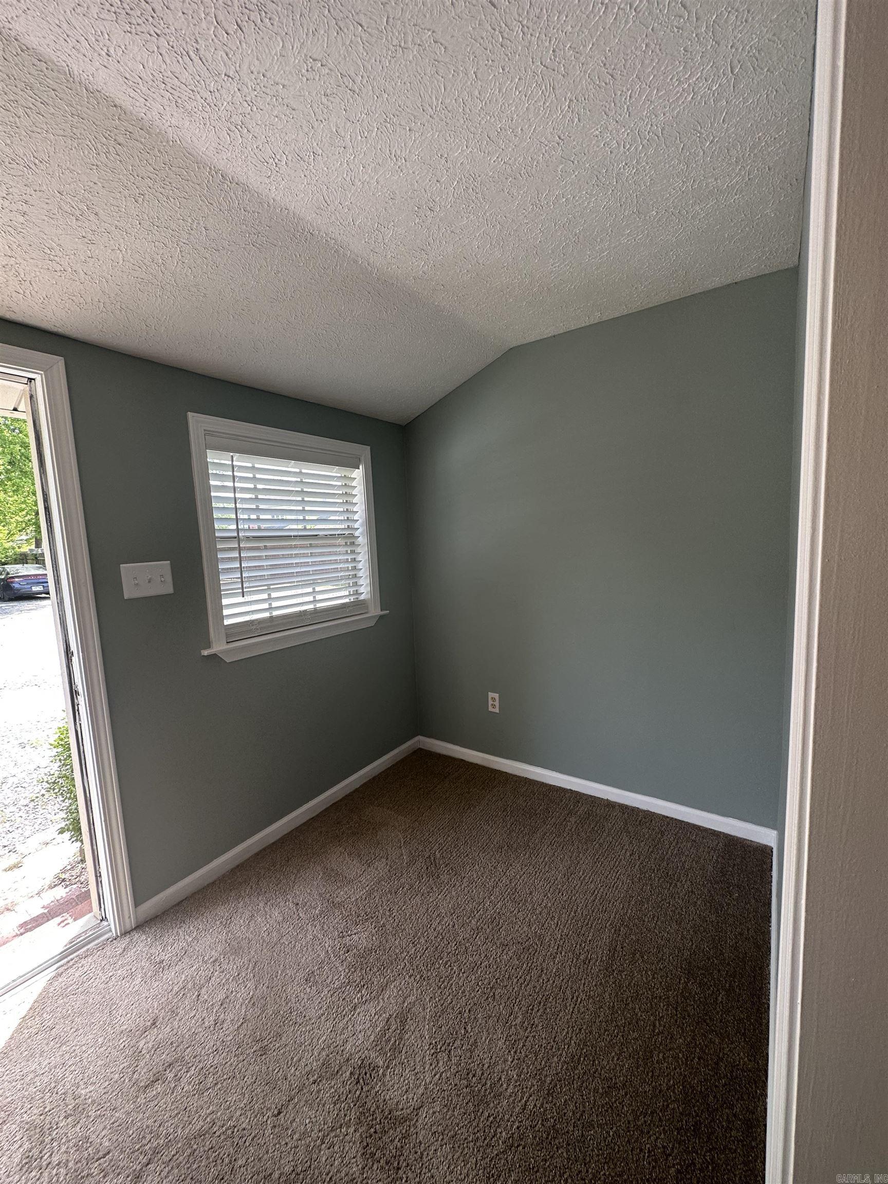 Boulevard - Residential Income