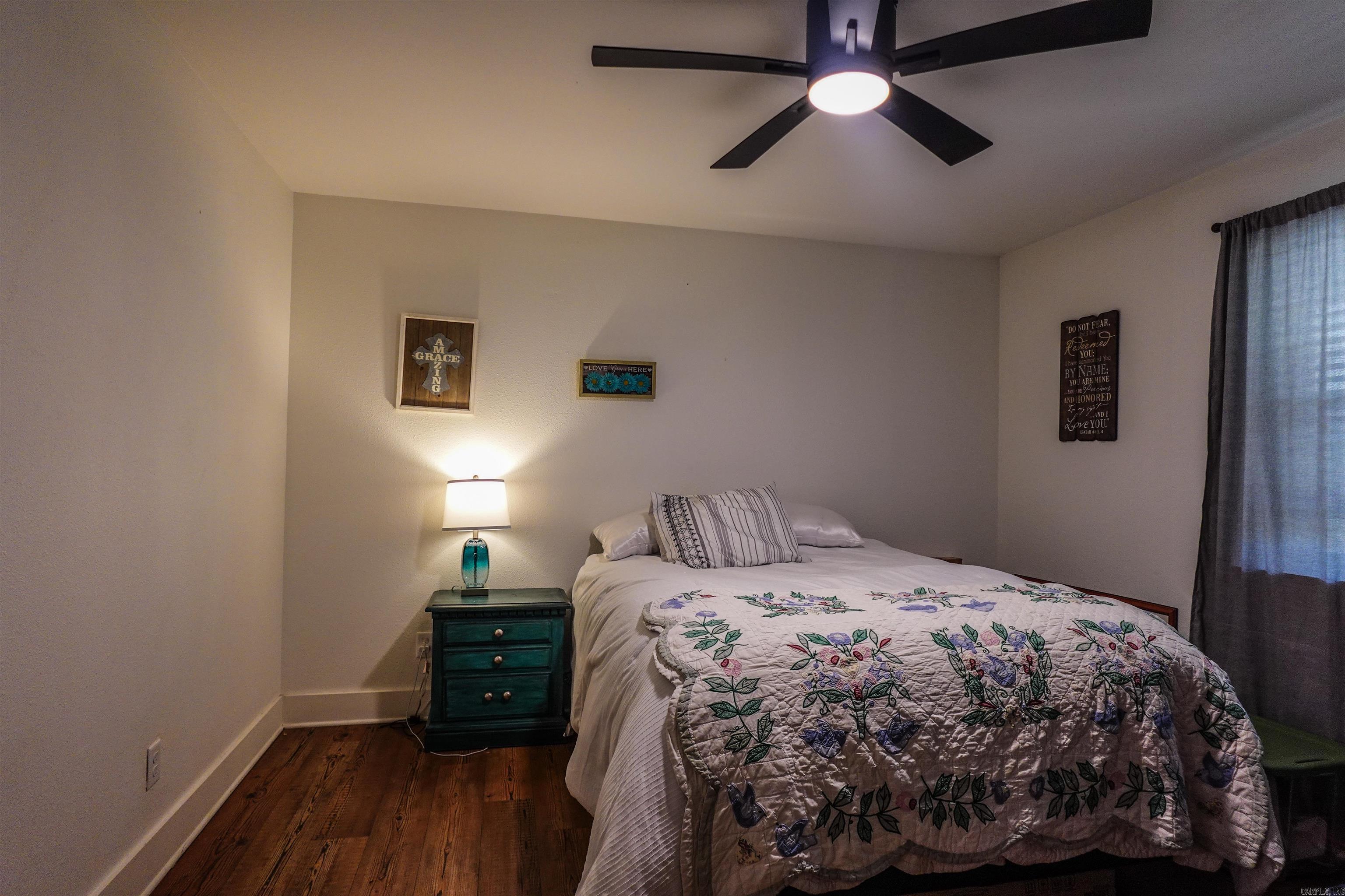 ROBERTS-FLANAGIN - Residential