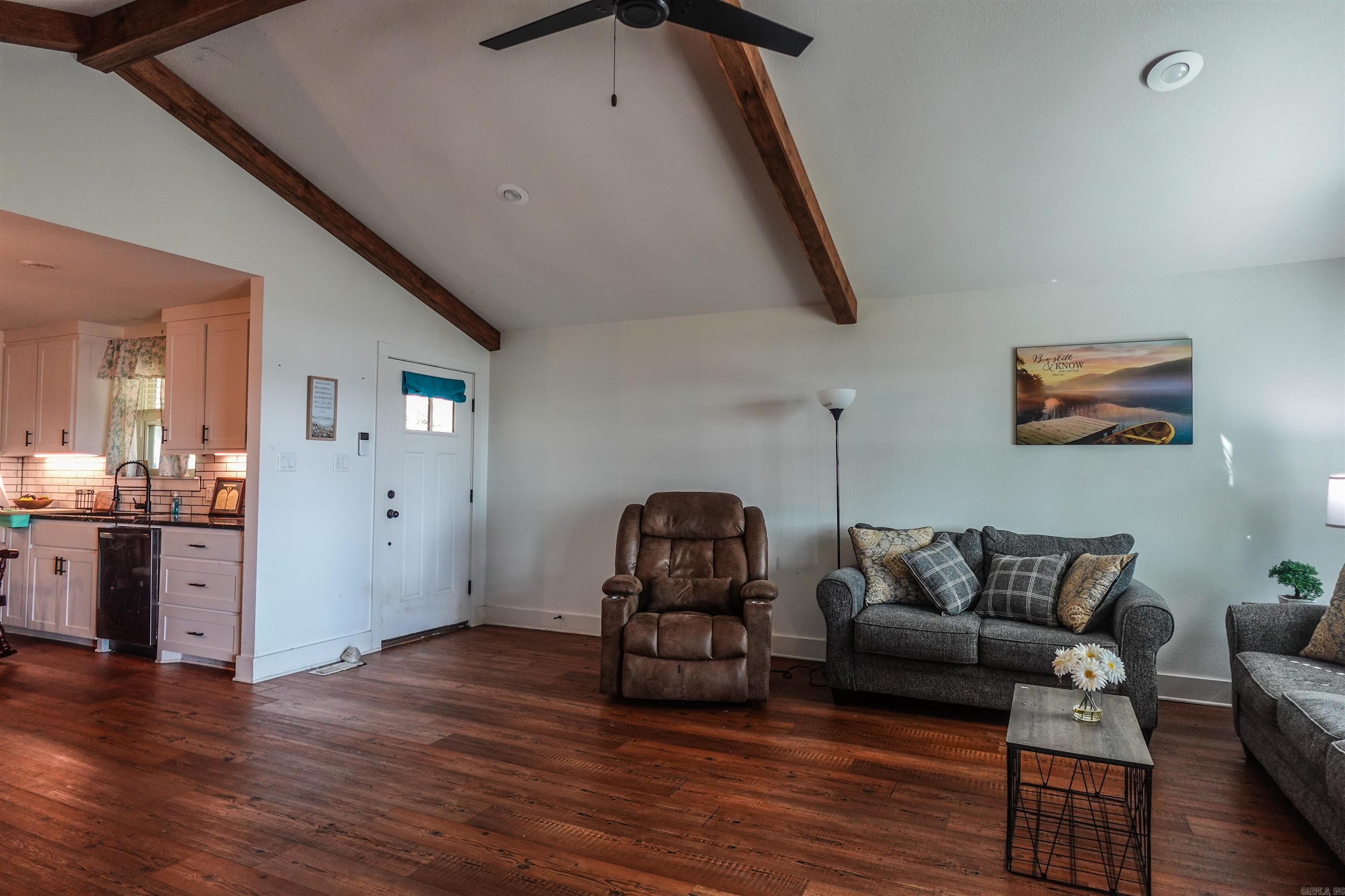 ROBERTS-FLANAGIN - Residential