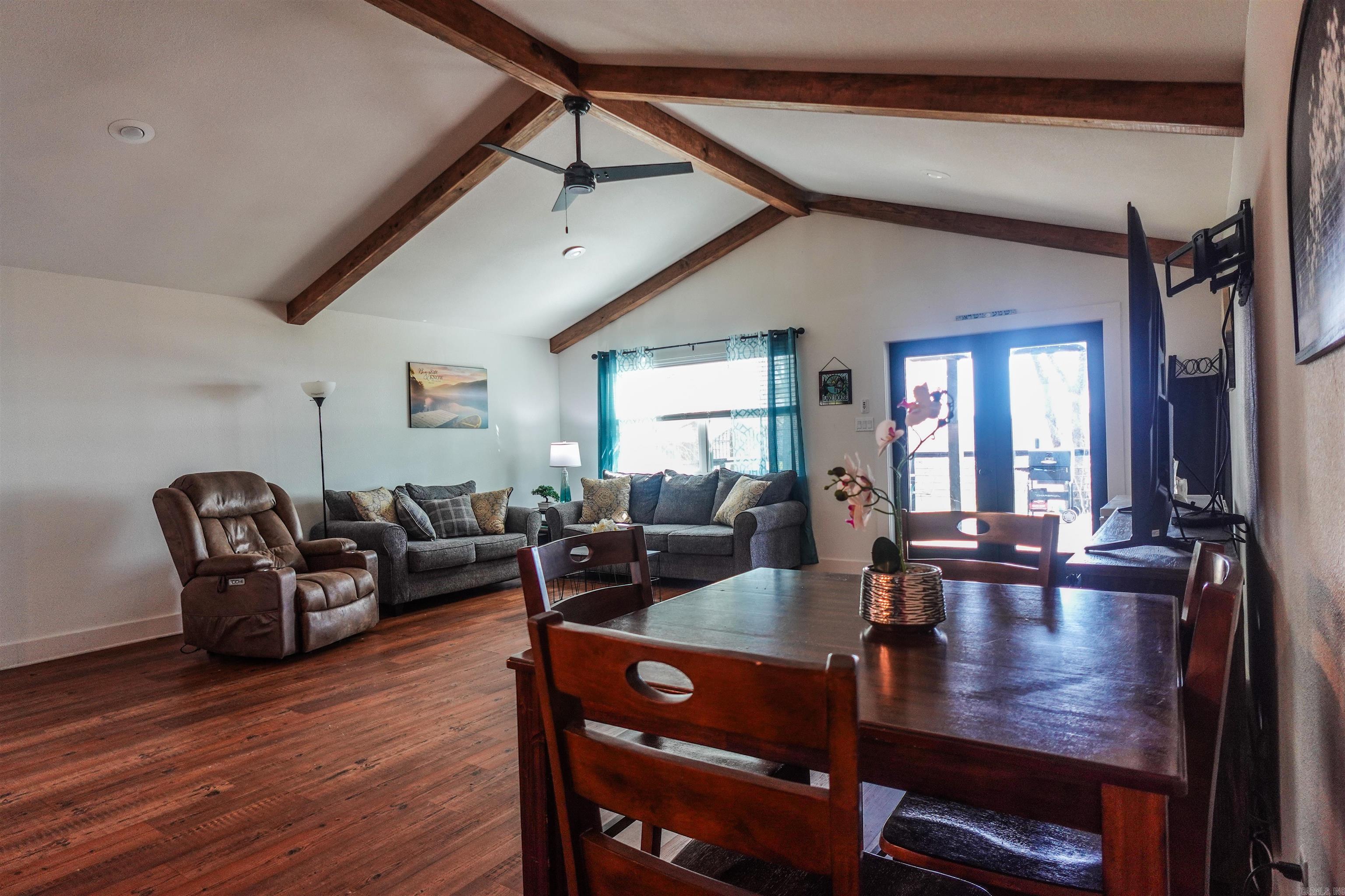 ROBERTS-FLANAGIN - Residential