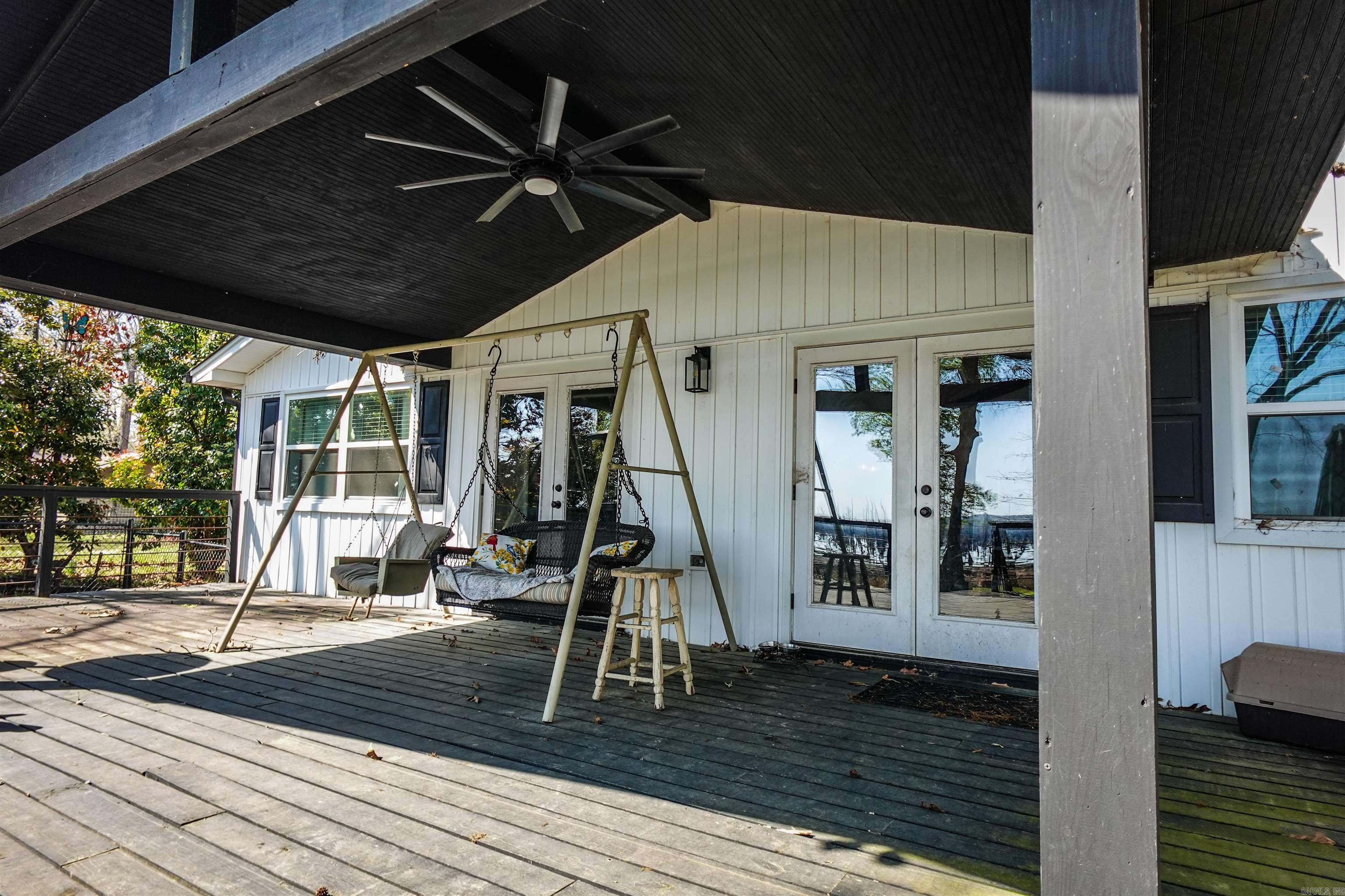 ROBERTS-FLANAGIN - Residential