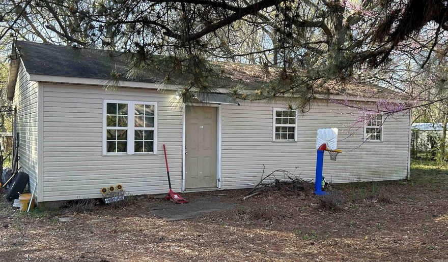 Attention Investors!  This is a three bedroom, one bathroom, home, featuring a low maintenance exterior.  The property is professionally managed, so it will be completely turnkey for the new owner. Call today to schedule your showing!