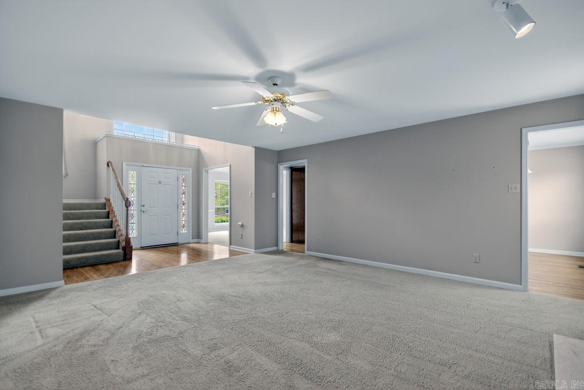 WINDSOR VALLEY ADDN - Residential