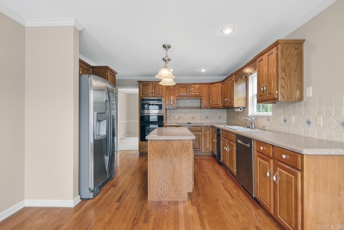 WINDSOR VALLEY ADDN - Residential