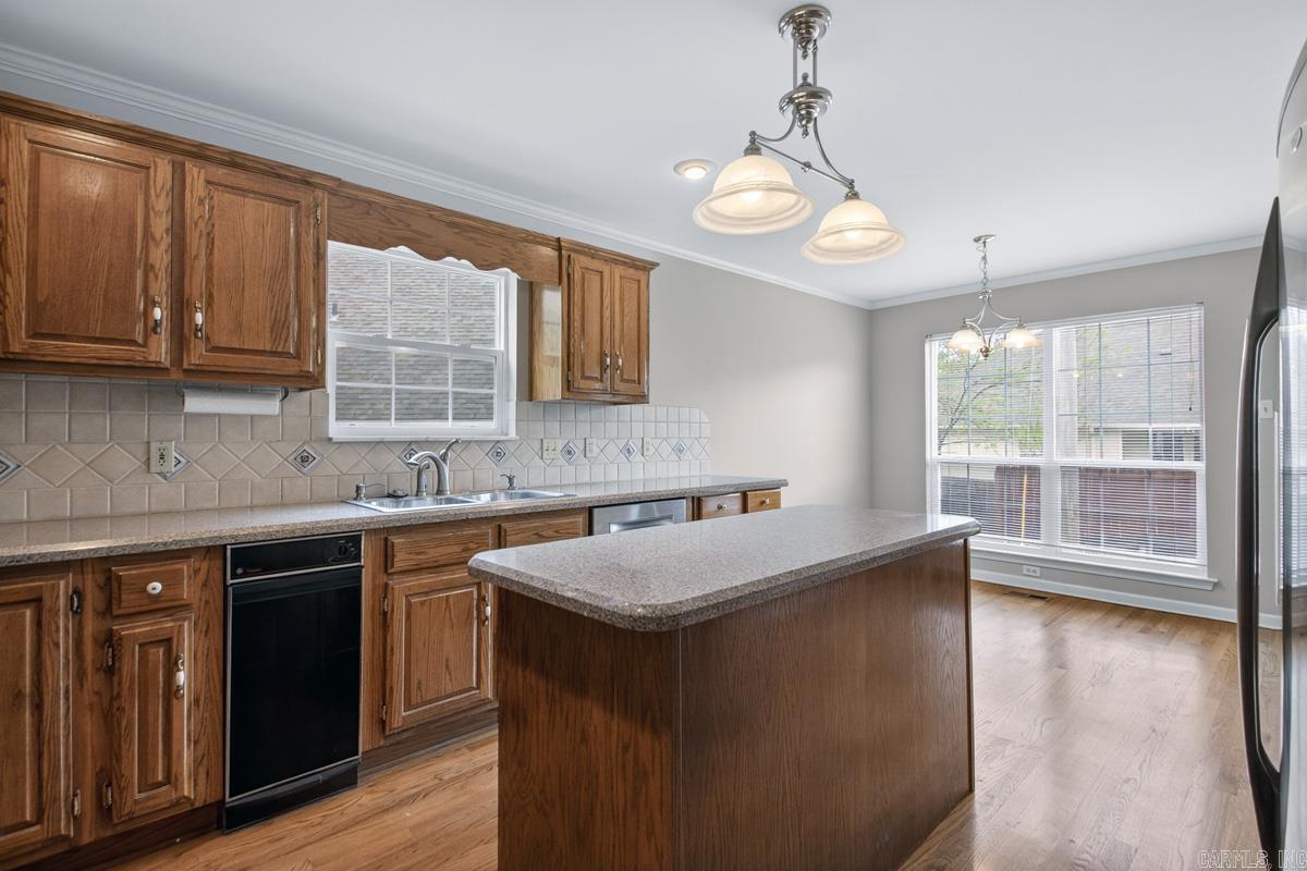 WINDSOR VALLEY ADDN - Residential