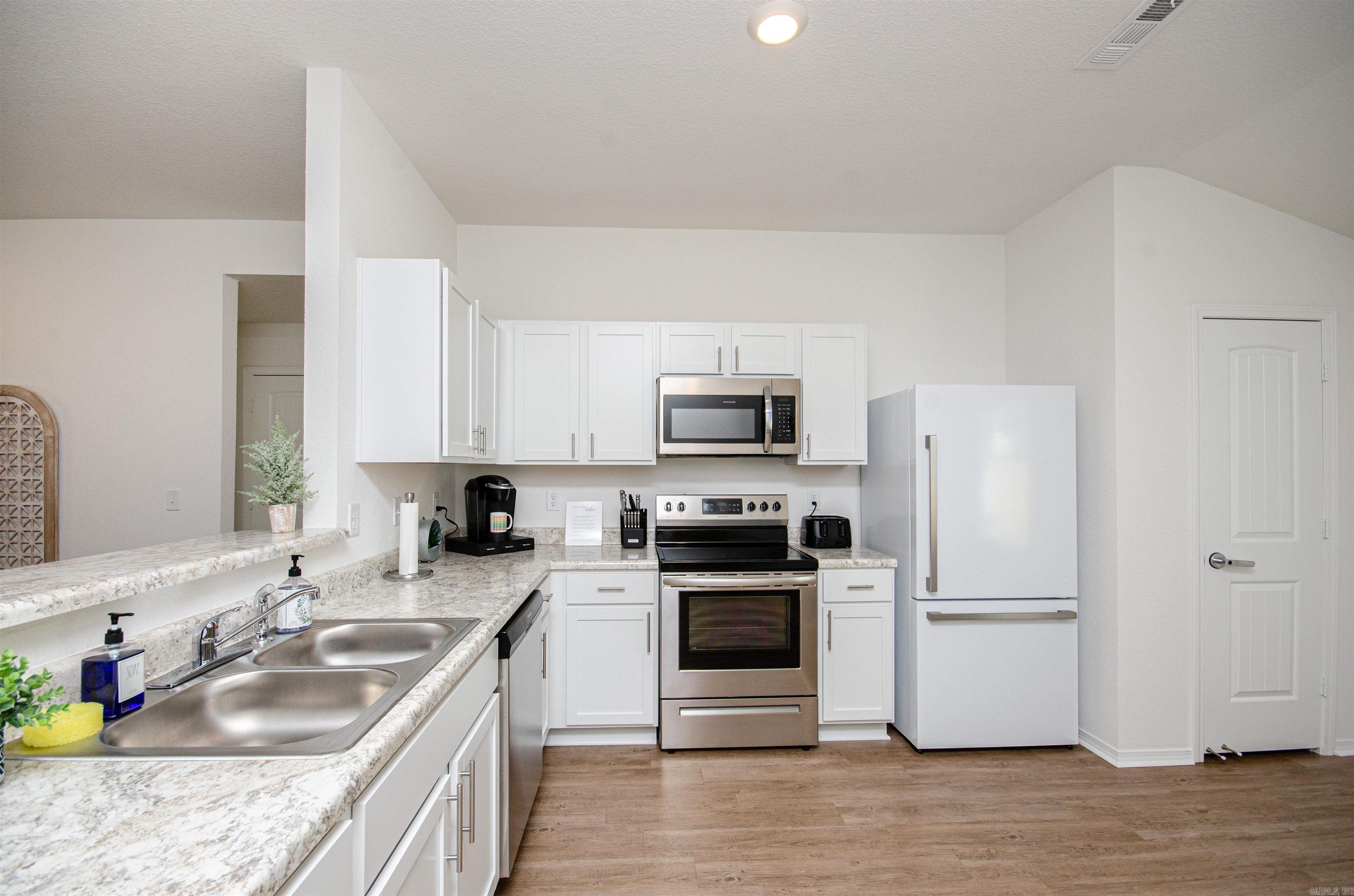 BELL VALLEY - Residential