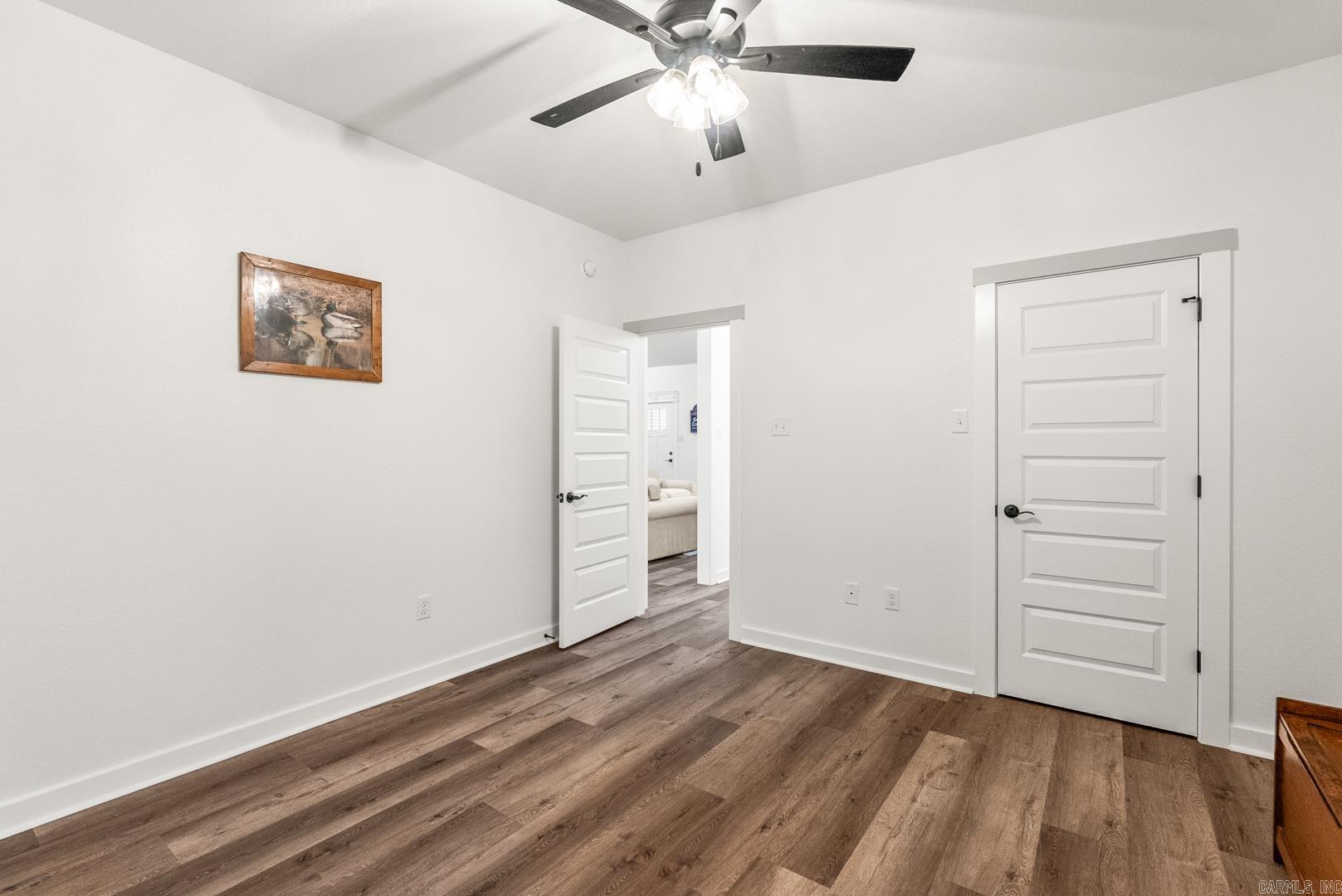 ULES WATSON PLACE - Residential