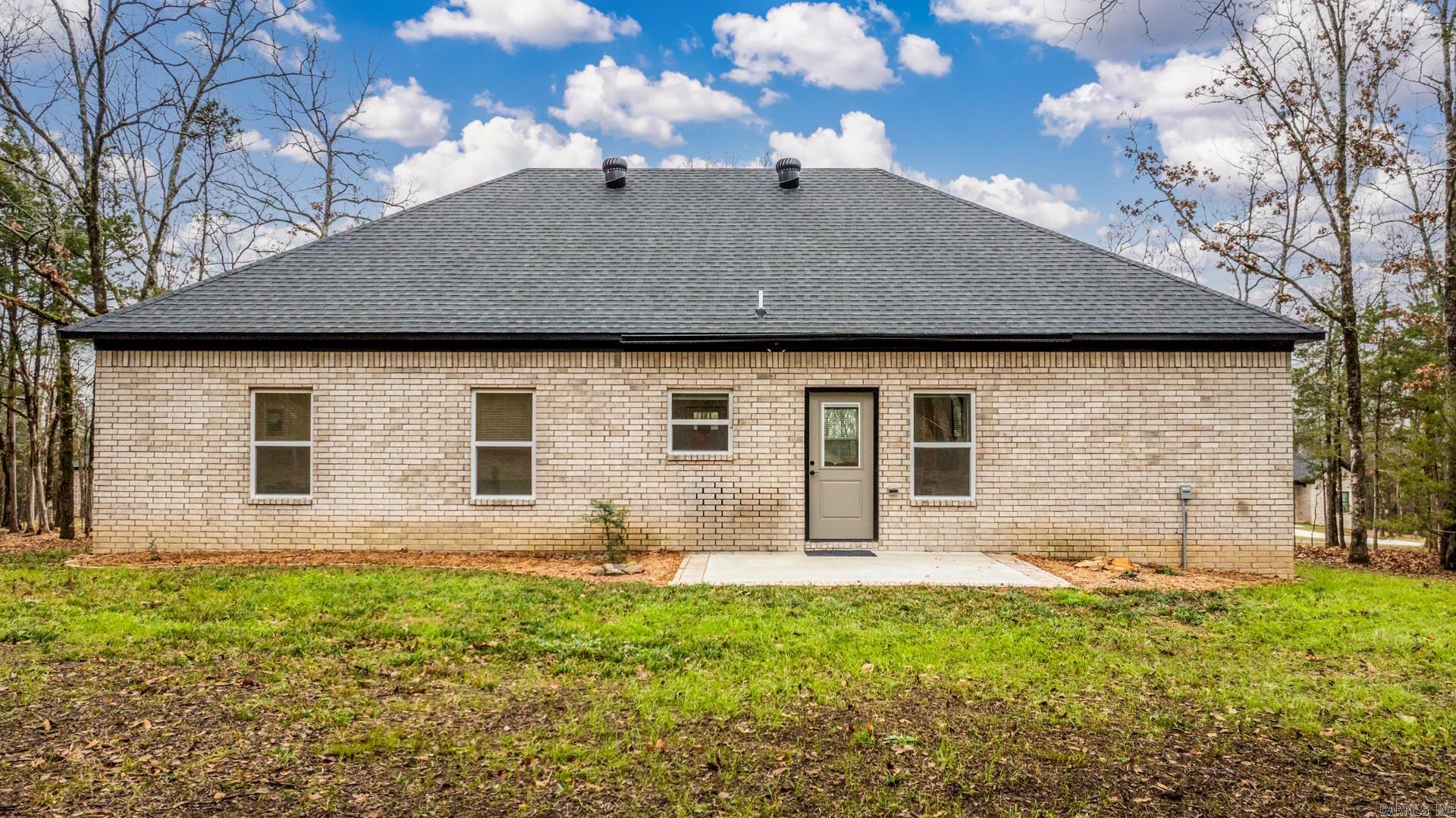 ULES WATSON PLACE - Residential