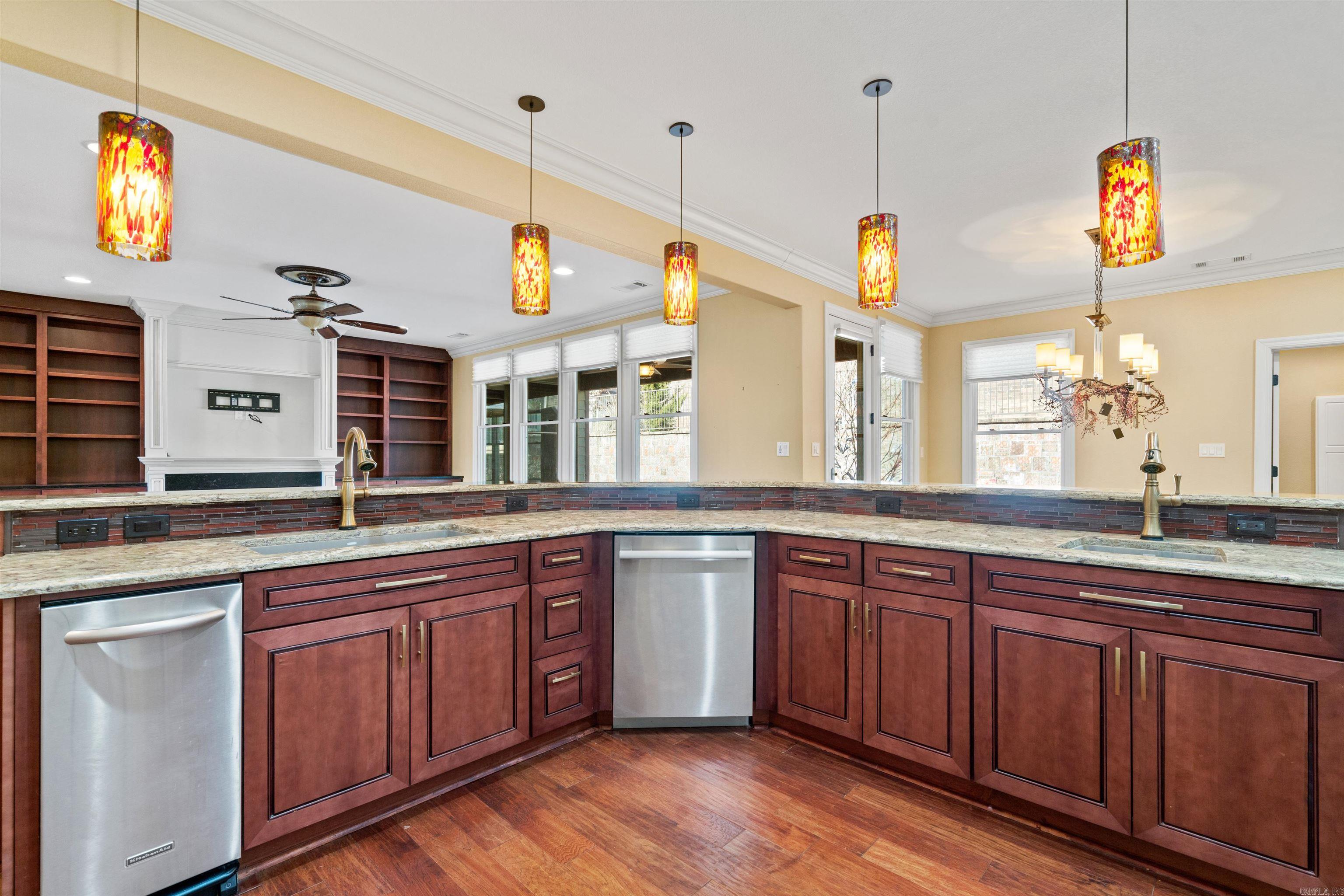 Red Oak Ridge - Residential