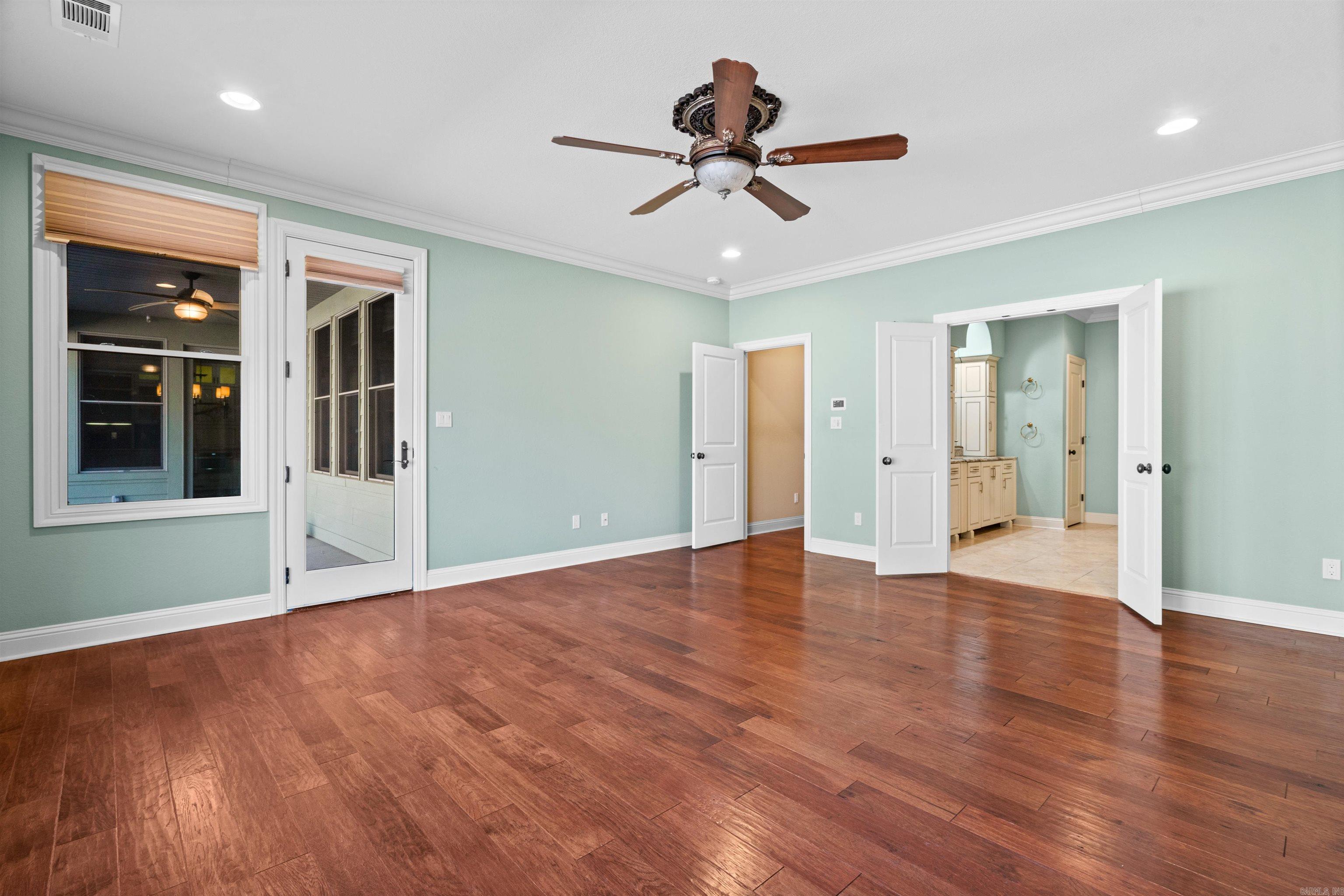 Red Oak Ridge - Residential