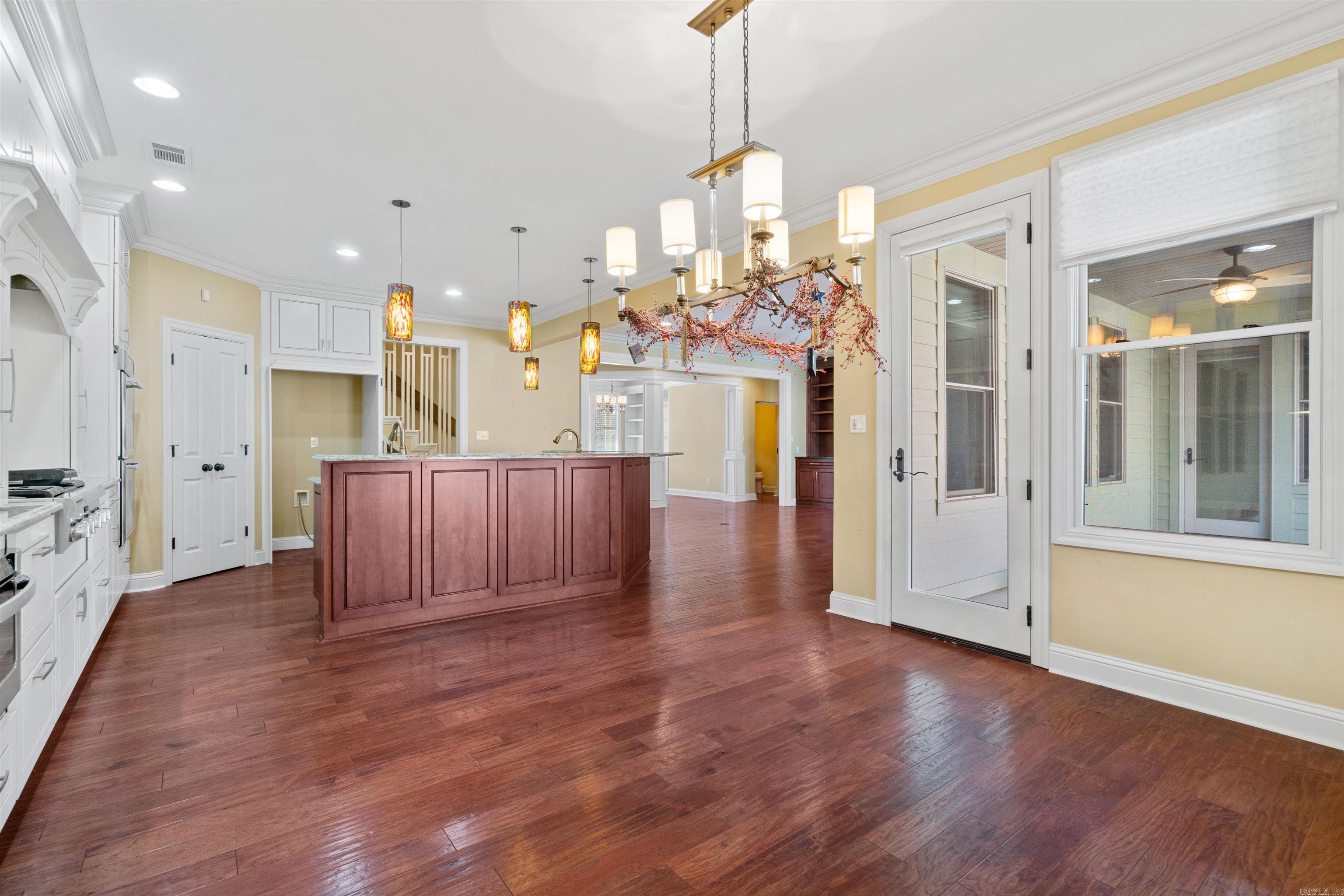 Red Oak Ridge - Residential