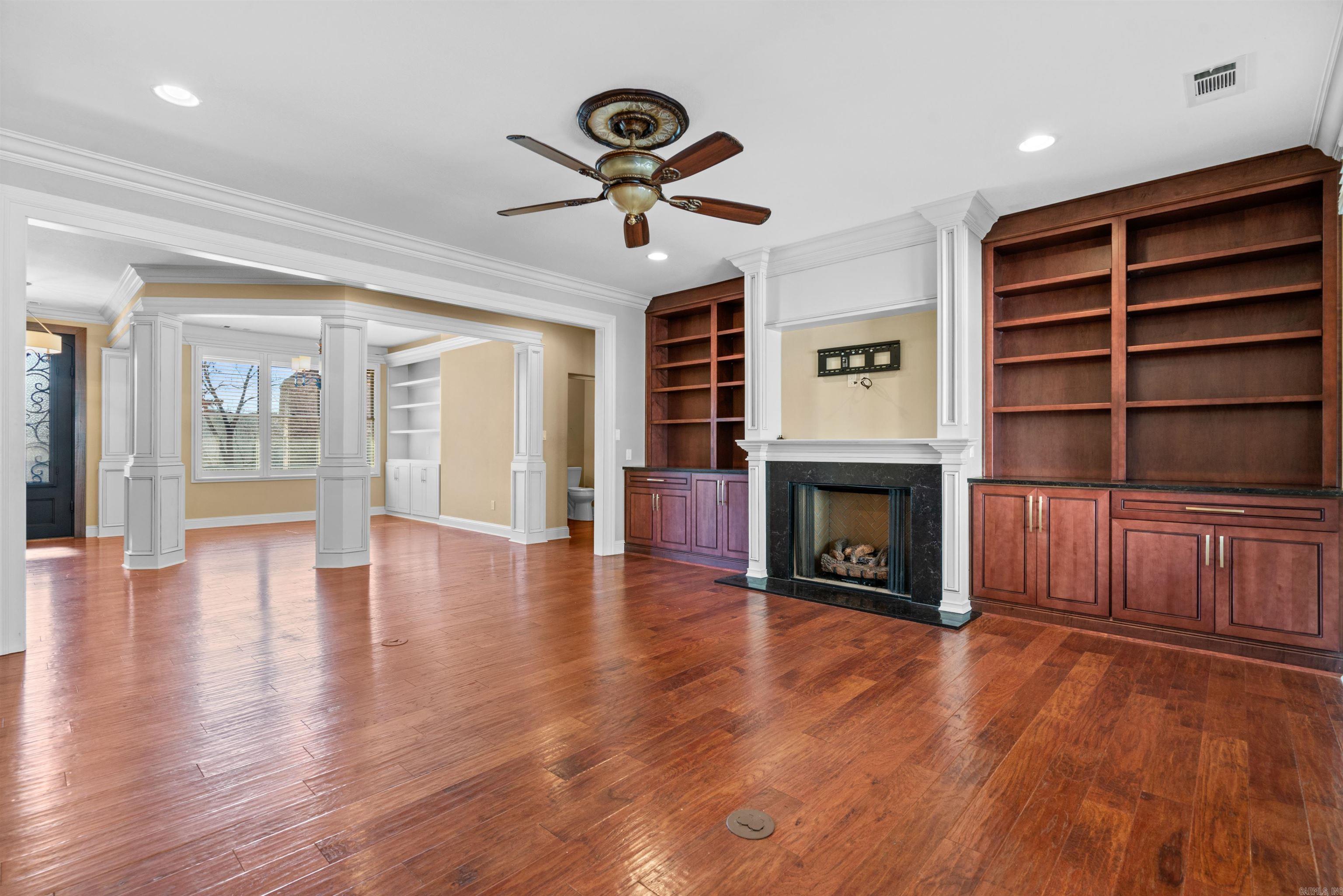 Red Oak Ridge - Residential