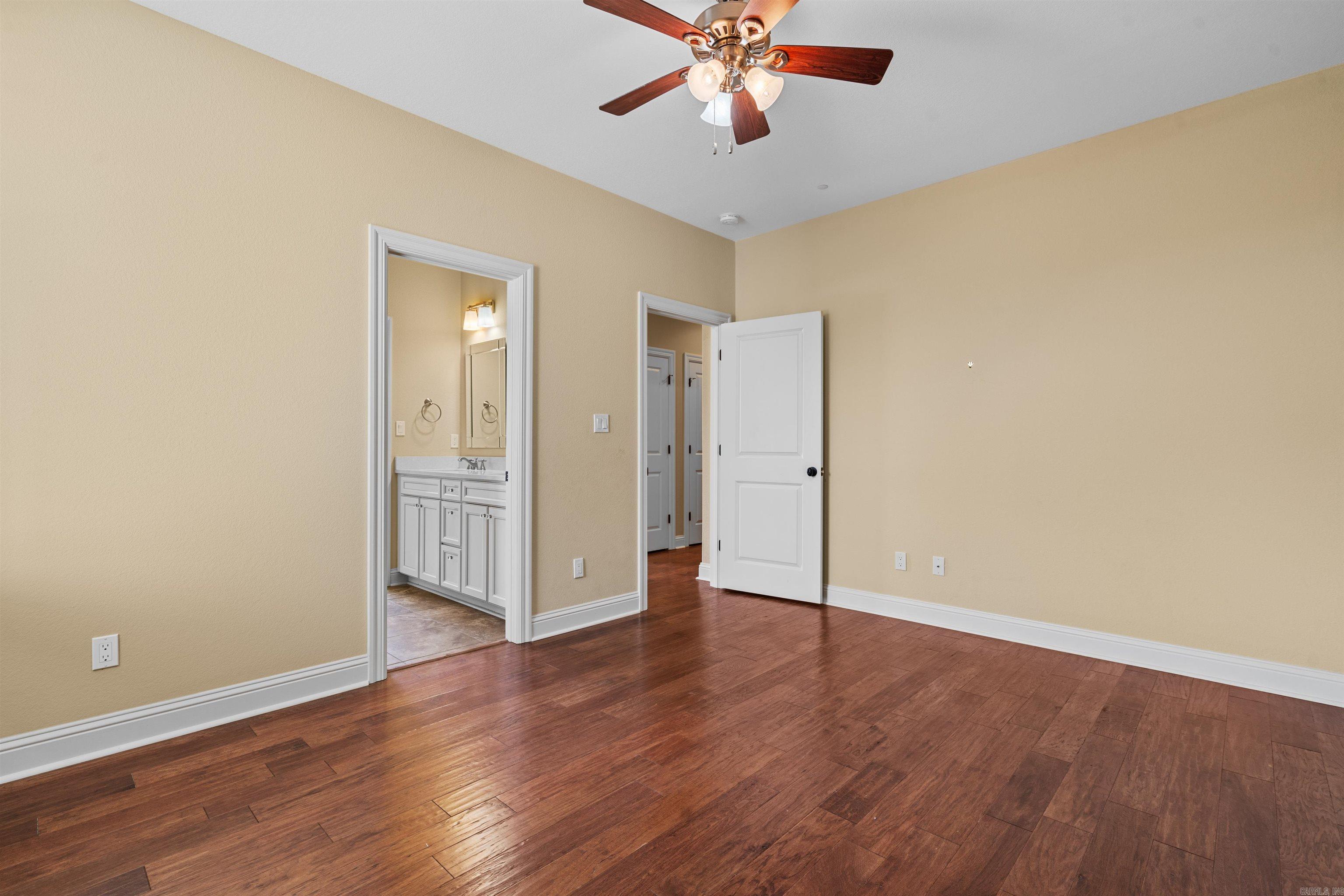 Red Oak Ridge - Residential