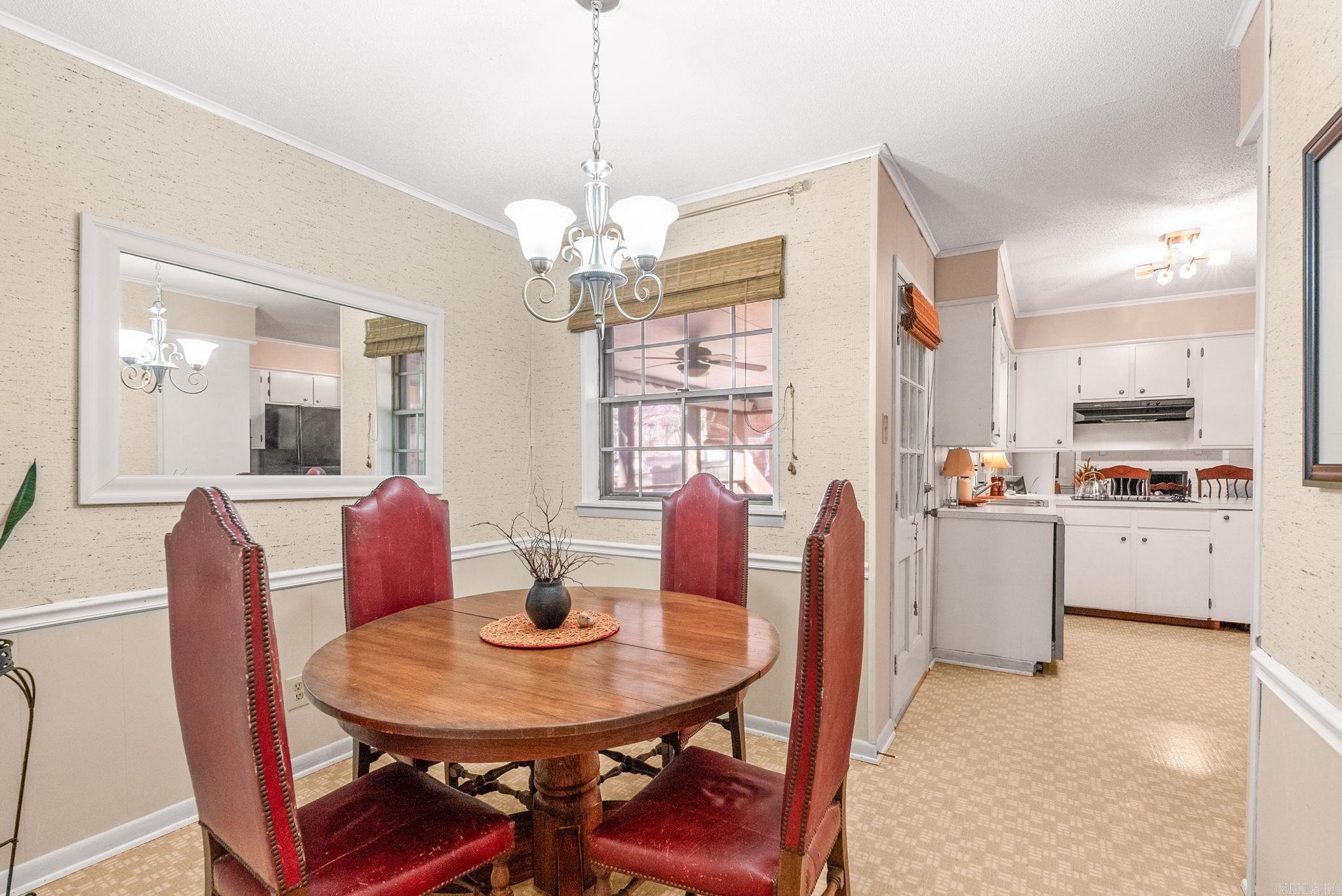 INDIAN HILLS - Residential