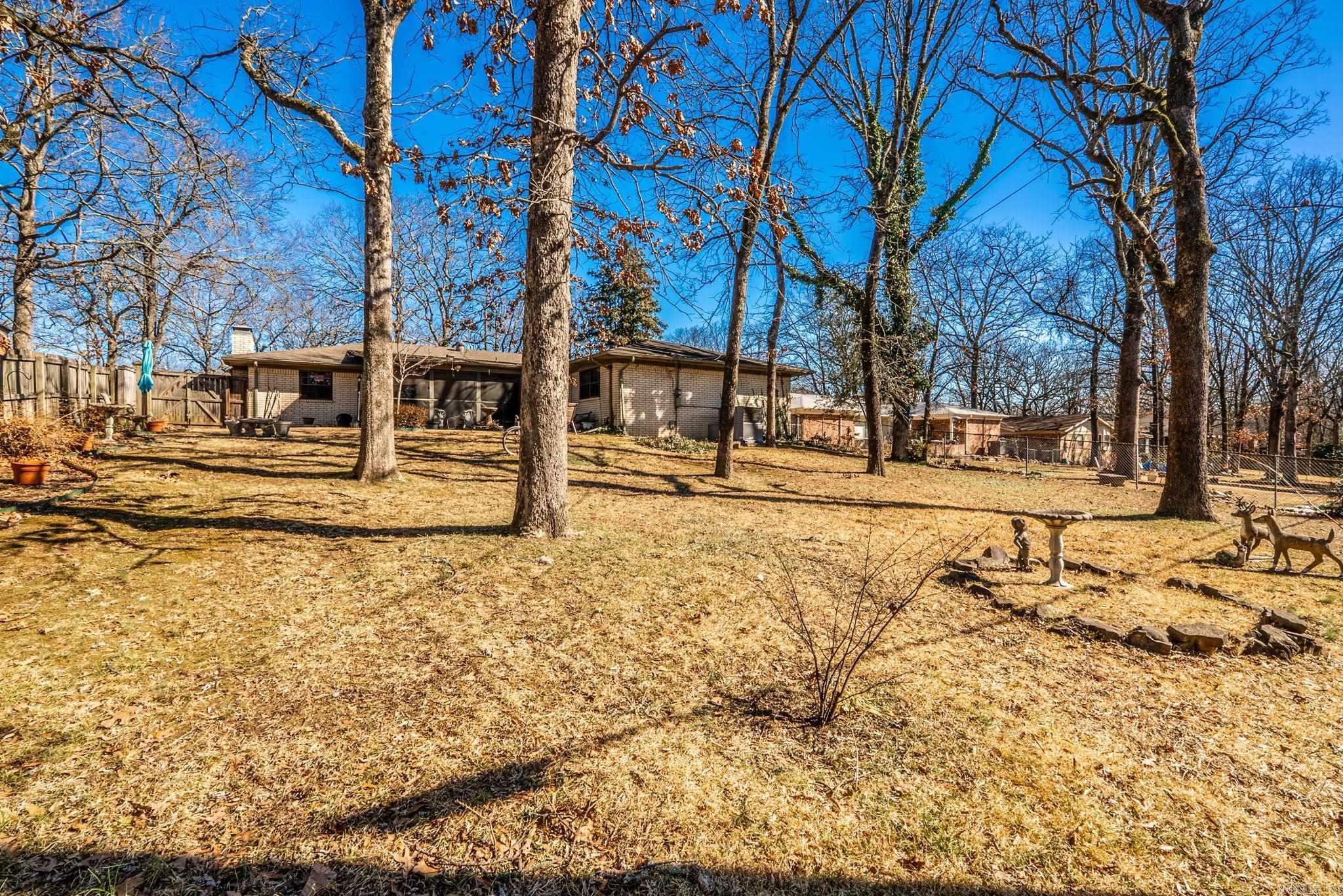 INDIAN HILLS - Residential