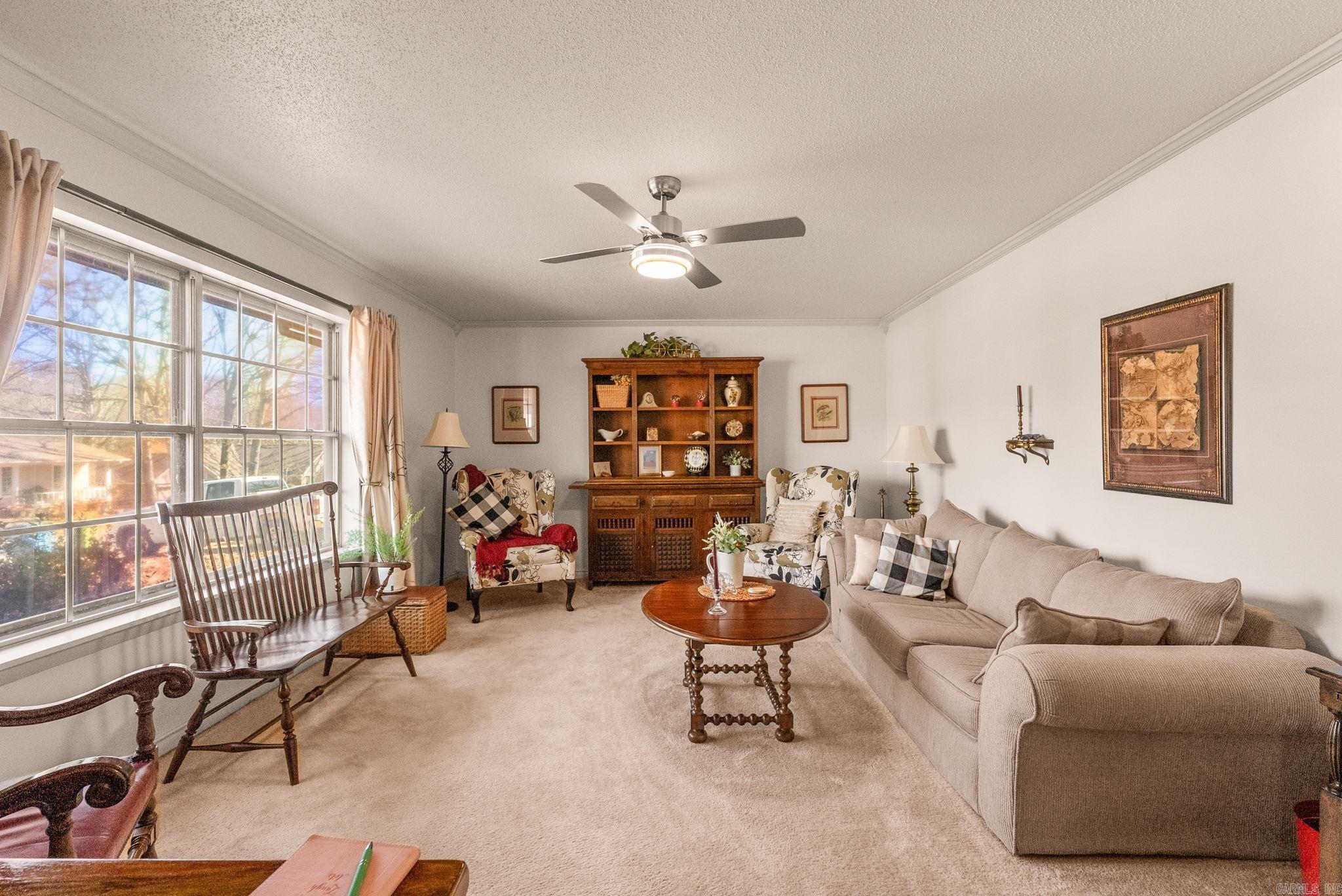 INDIAN HILLS - Residential