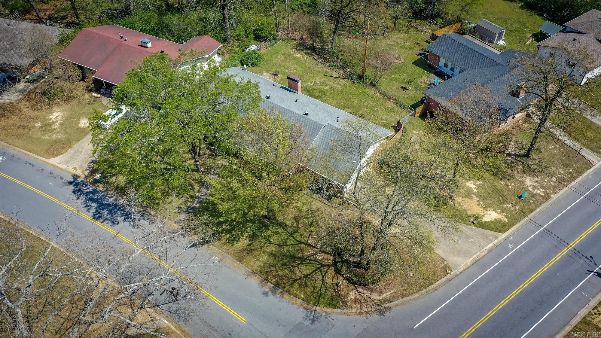 LEAWOOD HEIGHTS - Residential