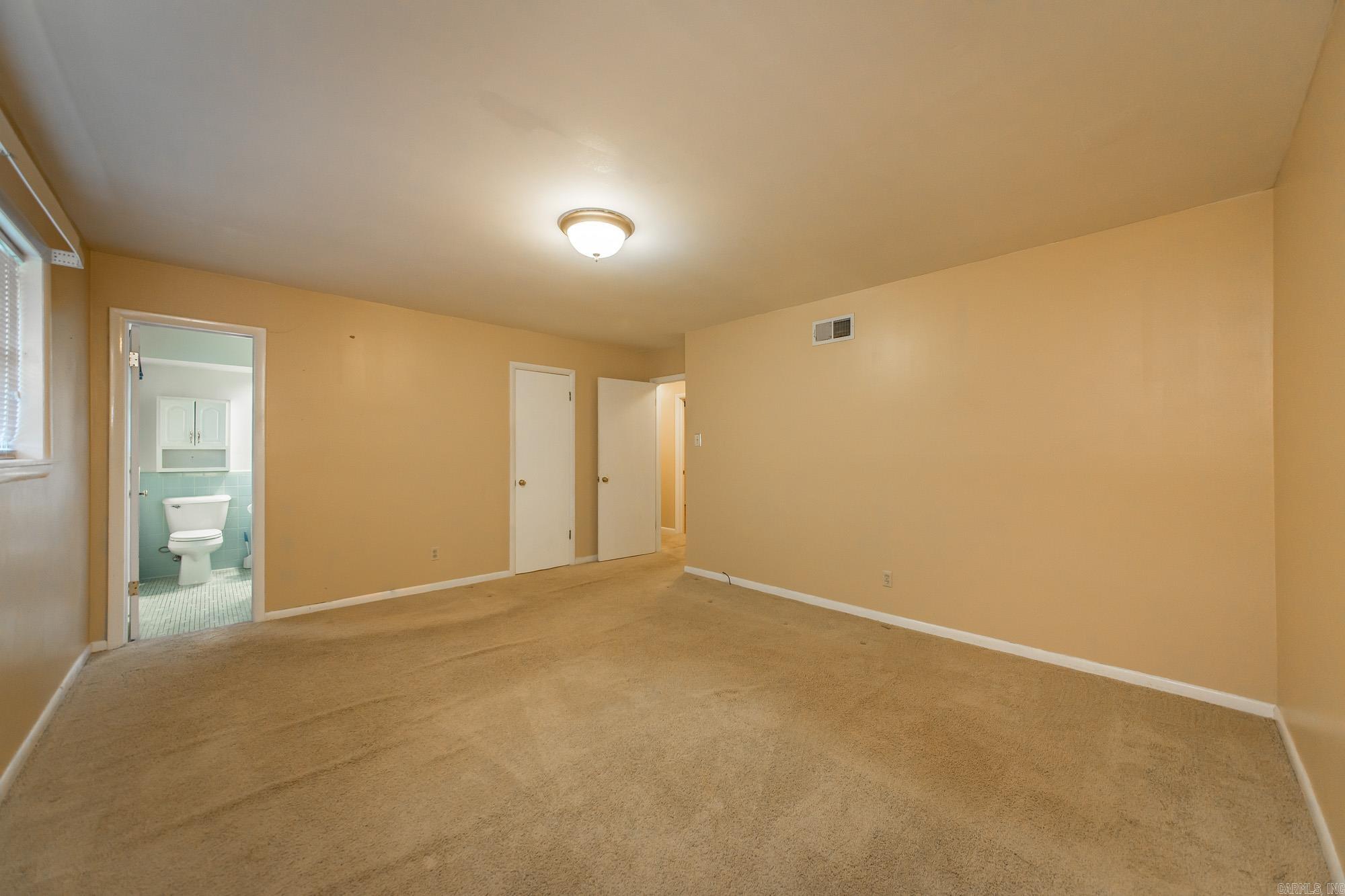 LEAWOOD HEIGHTS - Residential