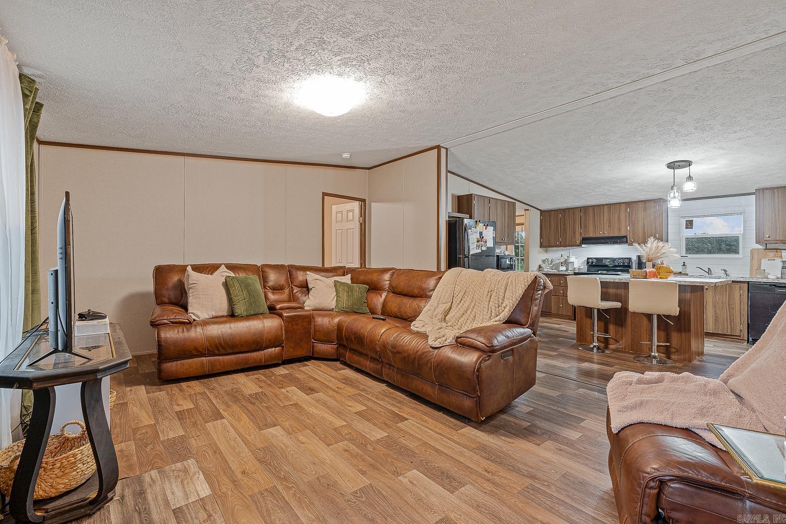 GABRIEL CROSSING - Residential