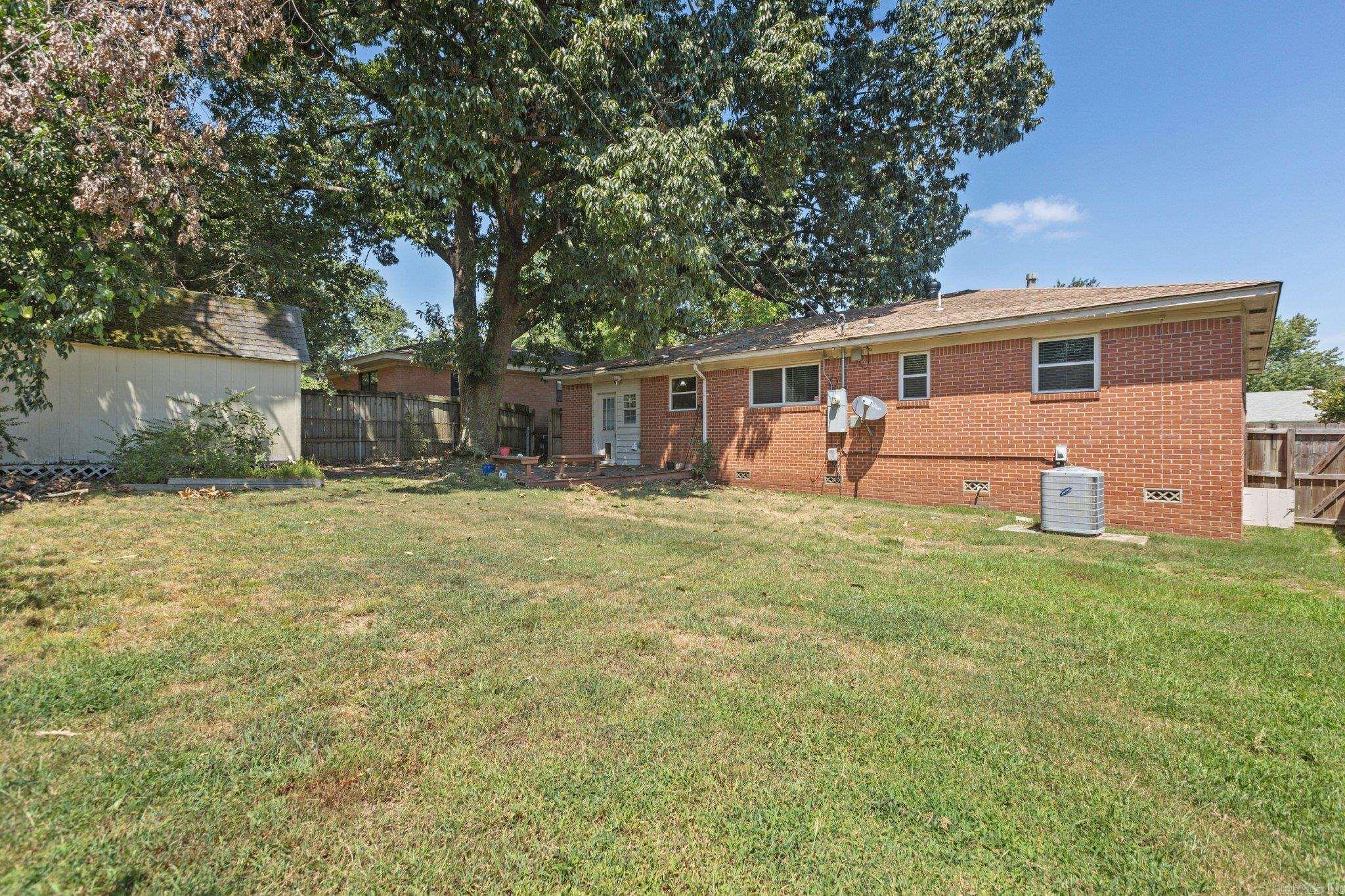 RIDGECREST MANOR - Residential