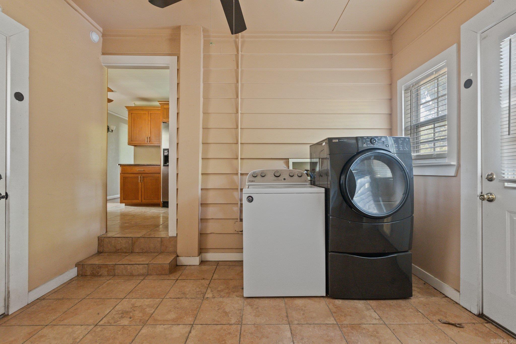 RIDGECREST MANOR - Residential