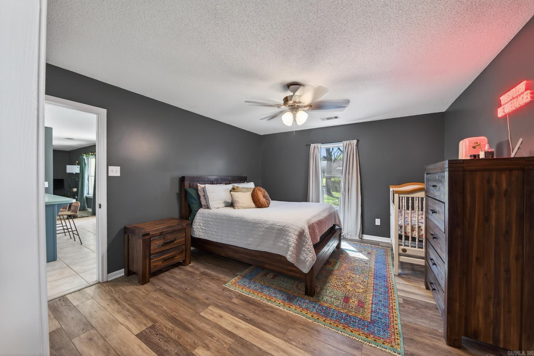 COUNTRY ESTATES SUB - Residential