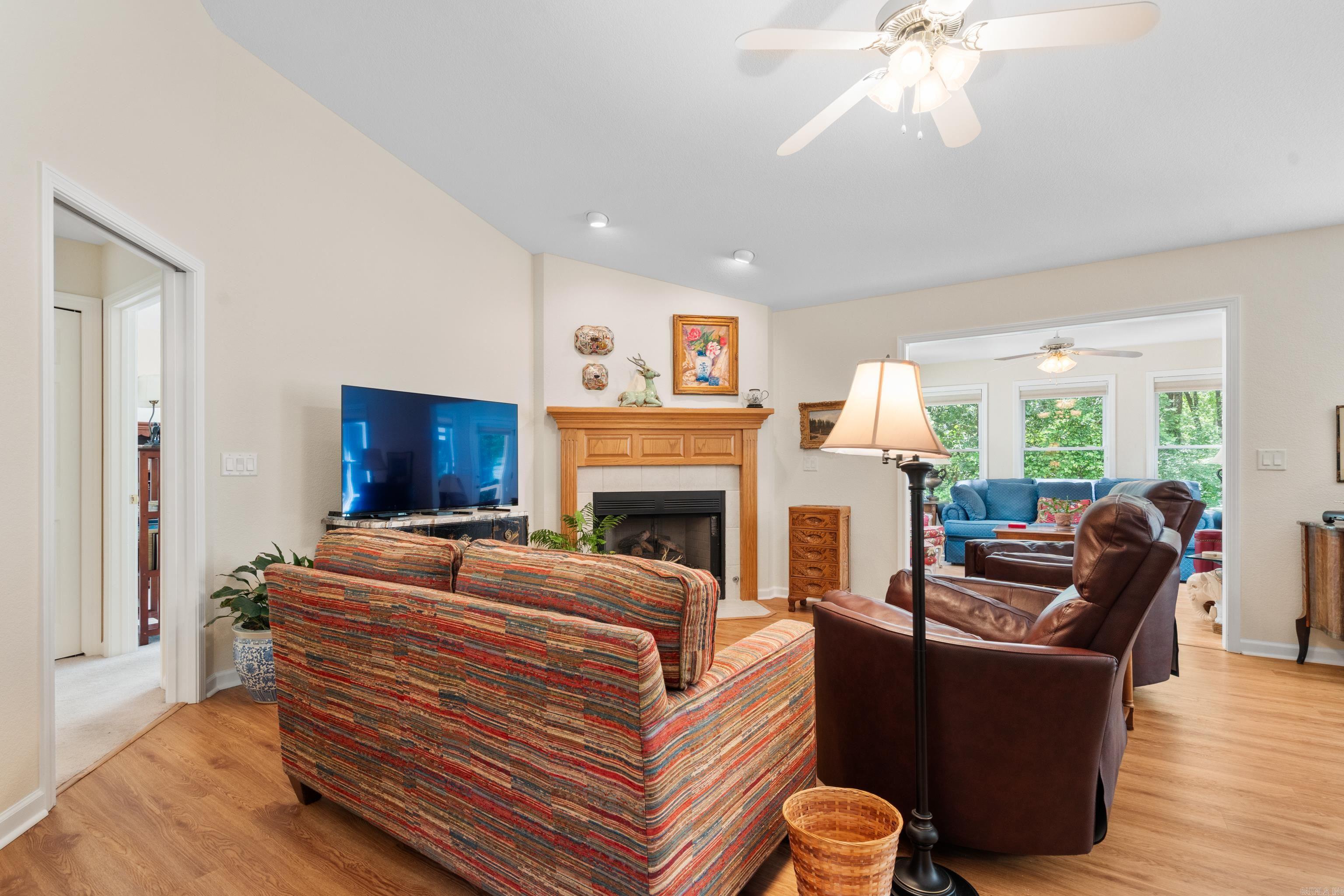 Magnifico - Residential