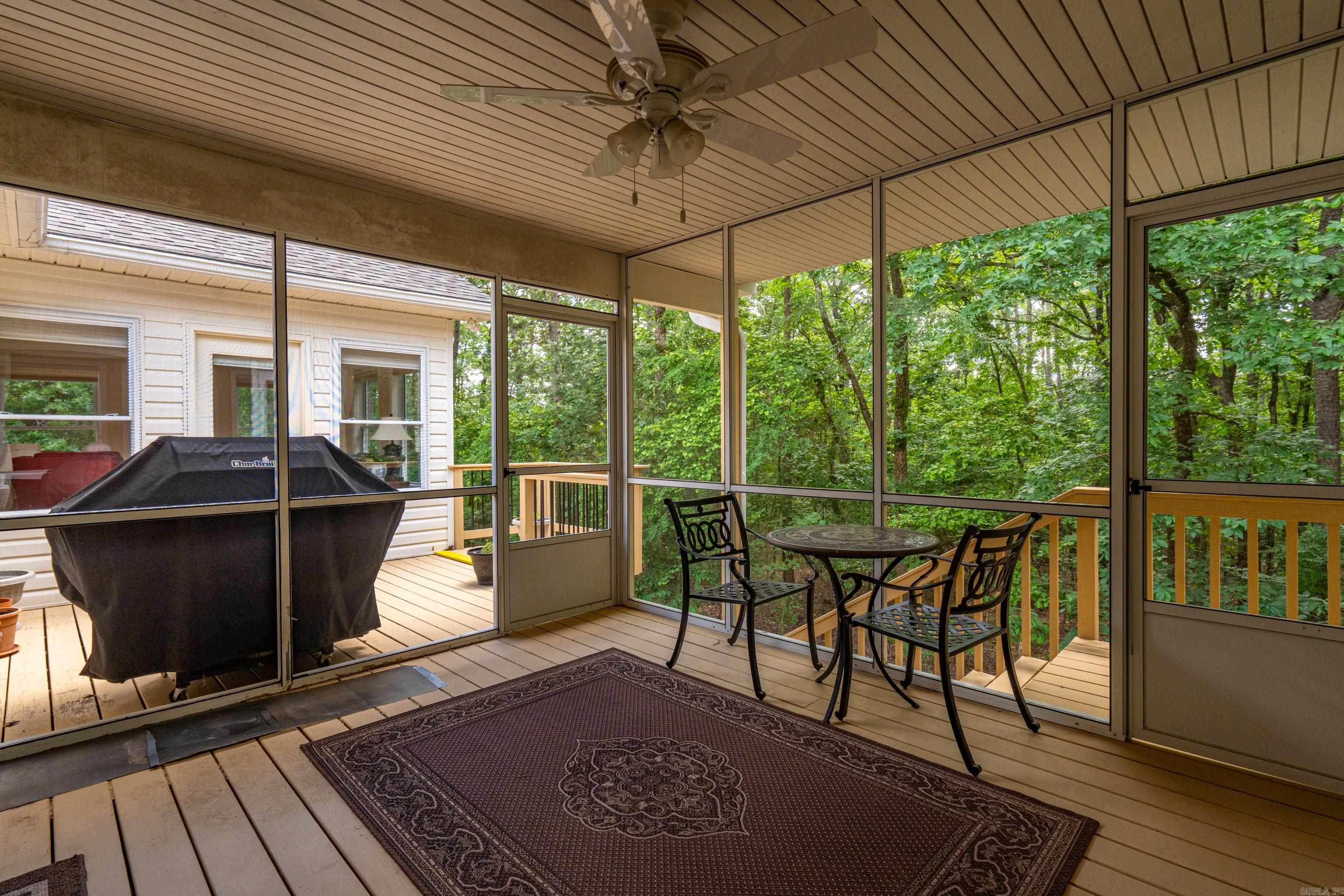 Magnifico - Residential