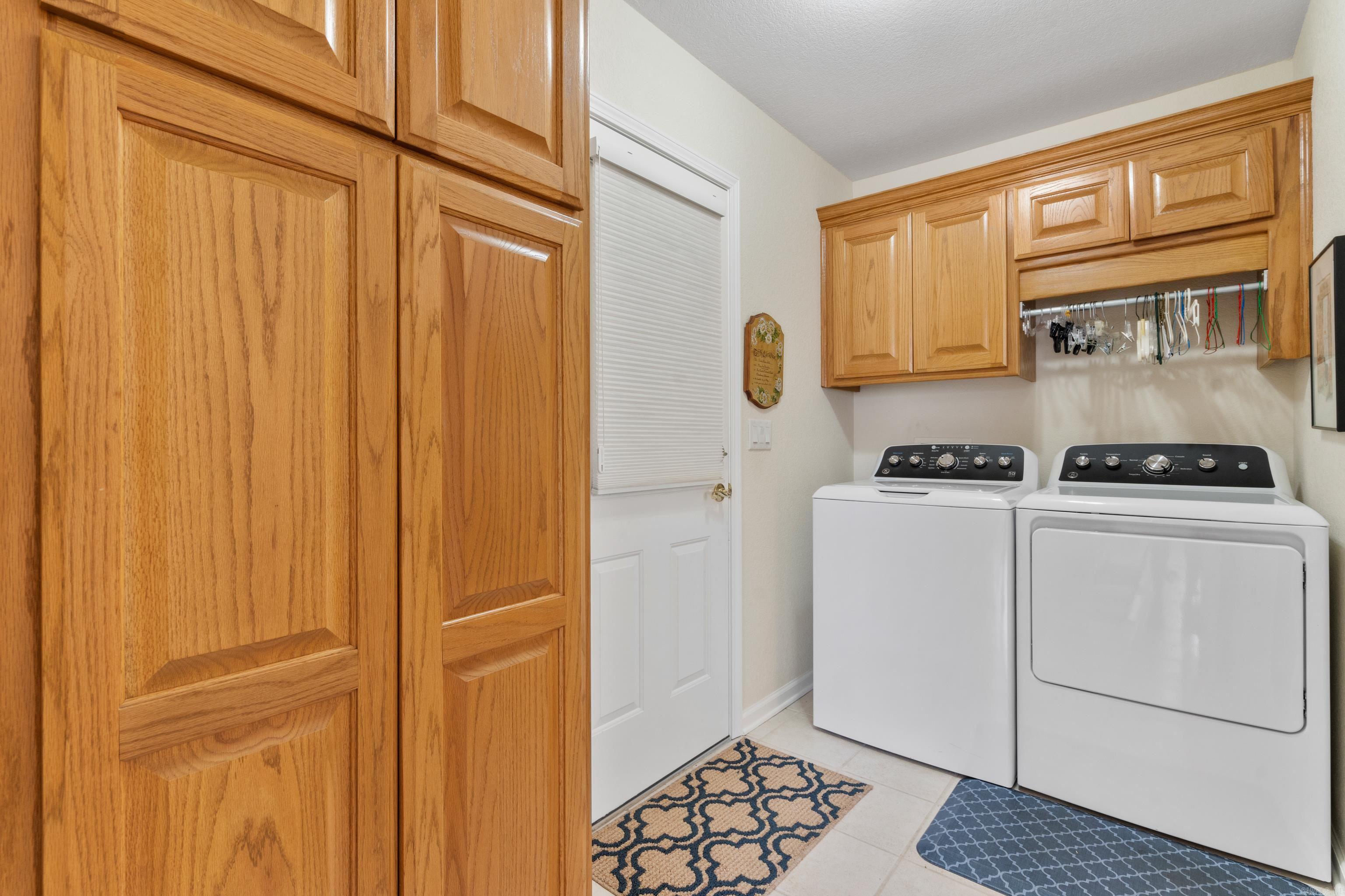 Magnifico - Residential