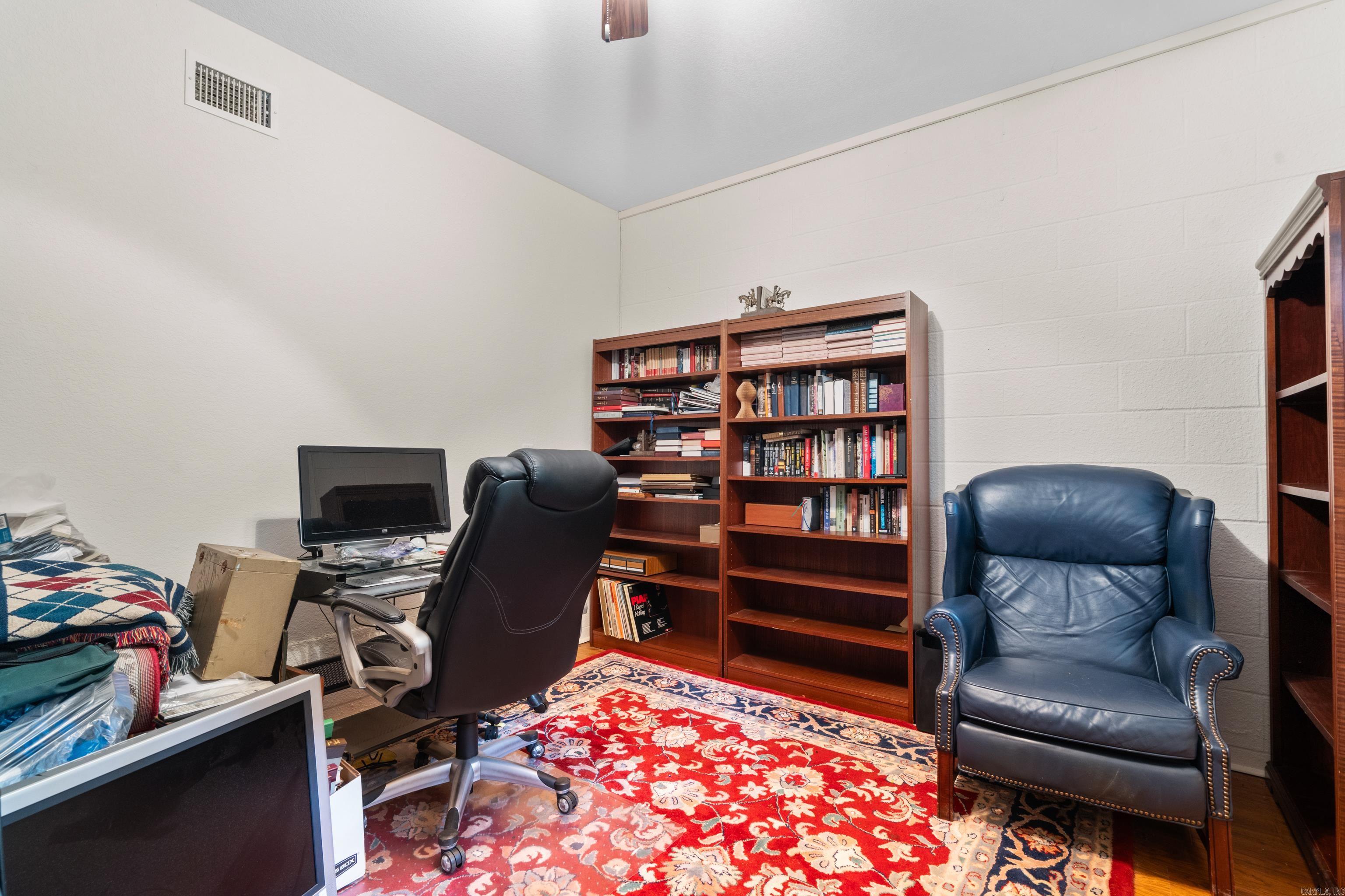 Magnifico - Residential