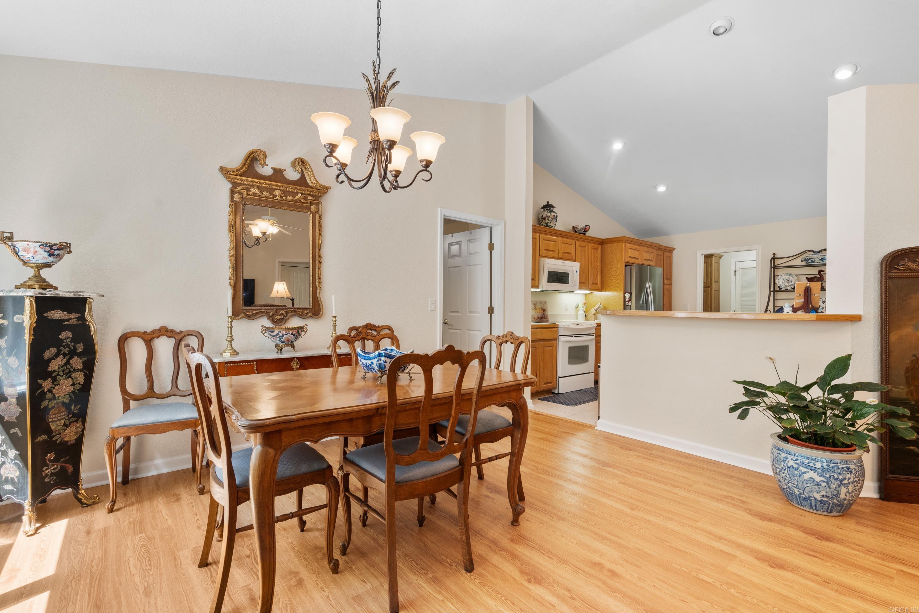 Magnifico - Residential