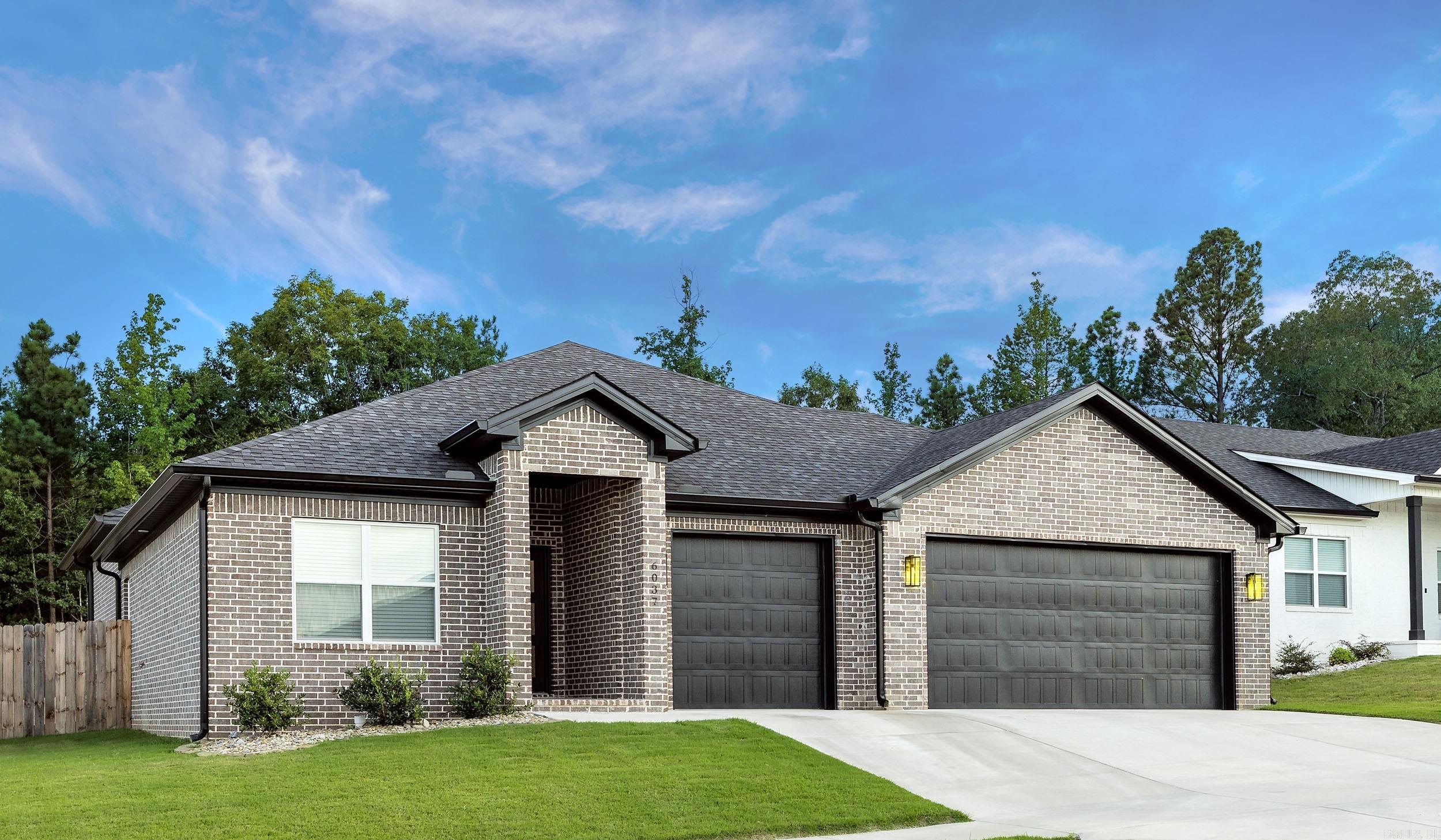 Lombard Heights - Residential