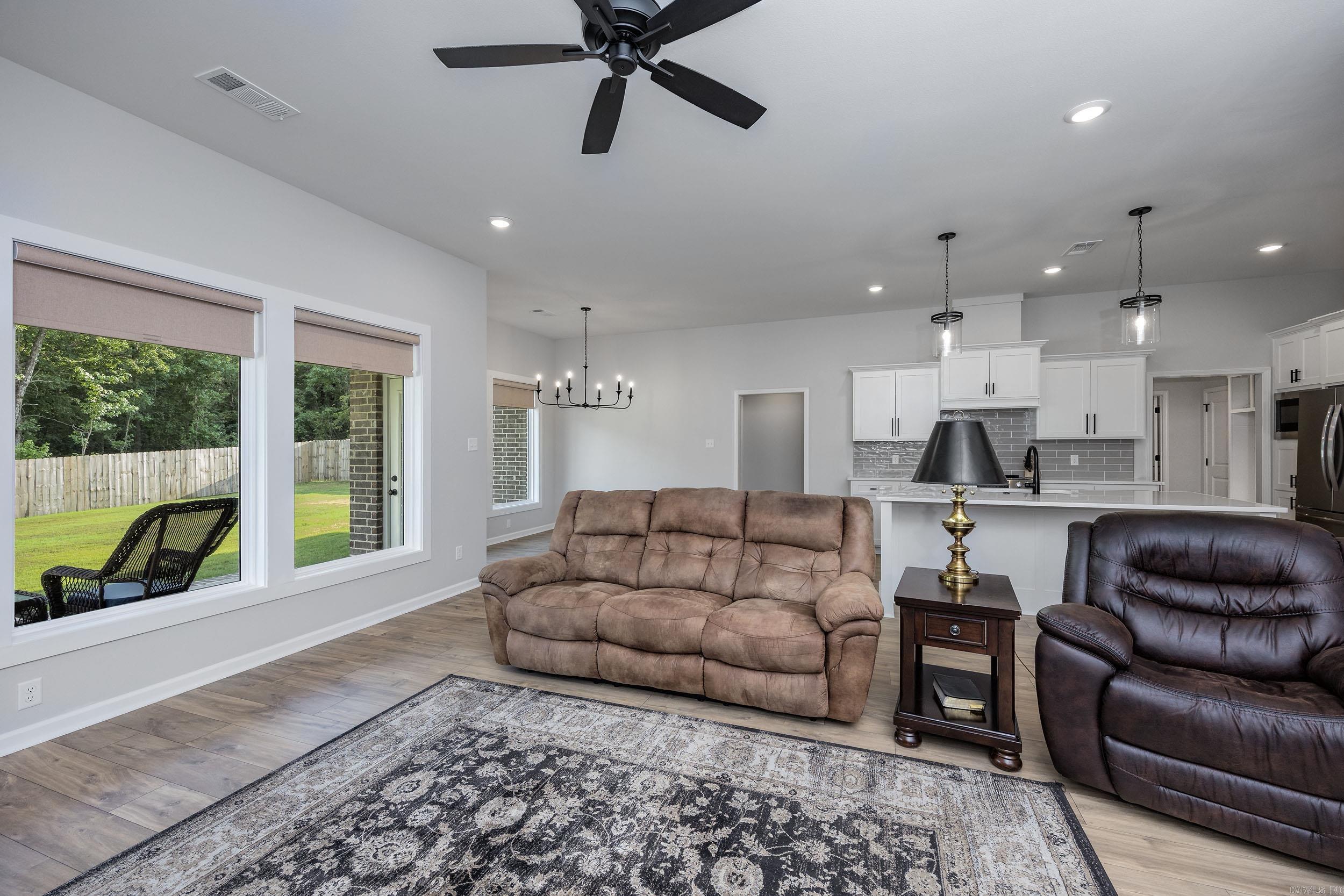 Lombard Heights - Residential