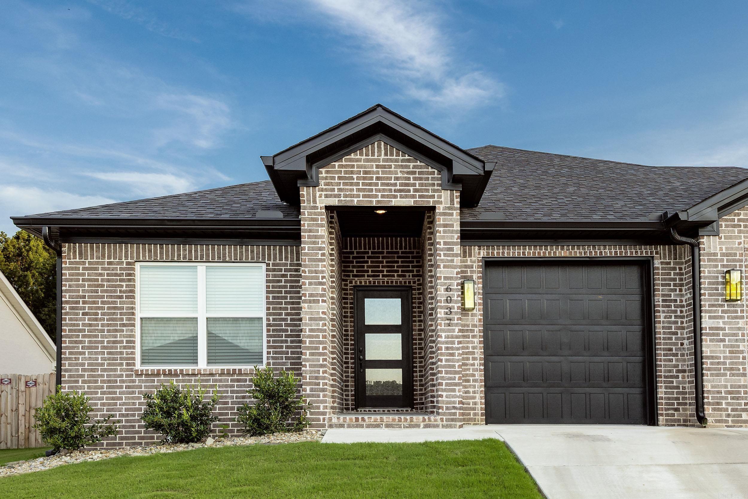 Lombard Heights - Residential