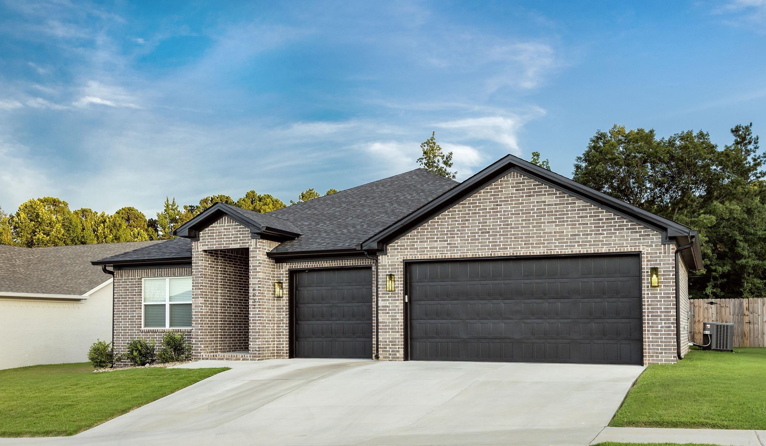 Lombard Heights - Residential