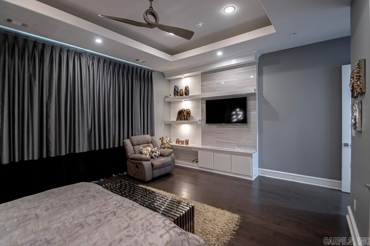 CHENAL VALLEY "MIRABEL COURT" - Residential